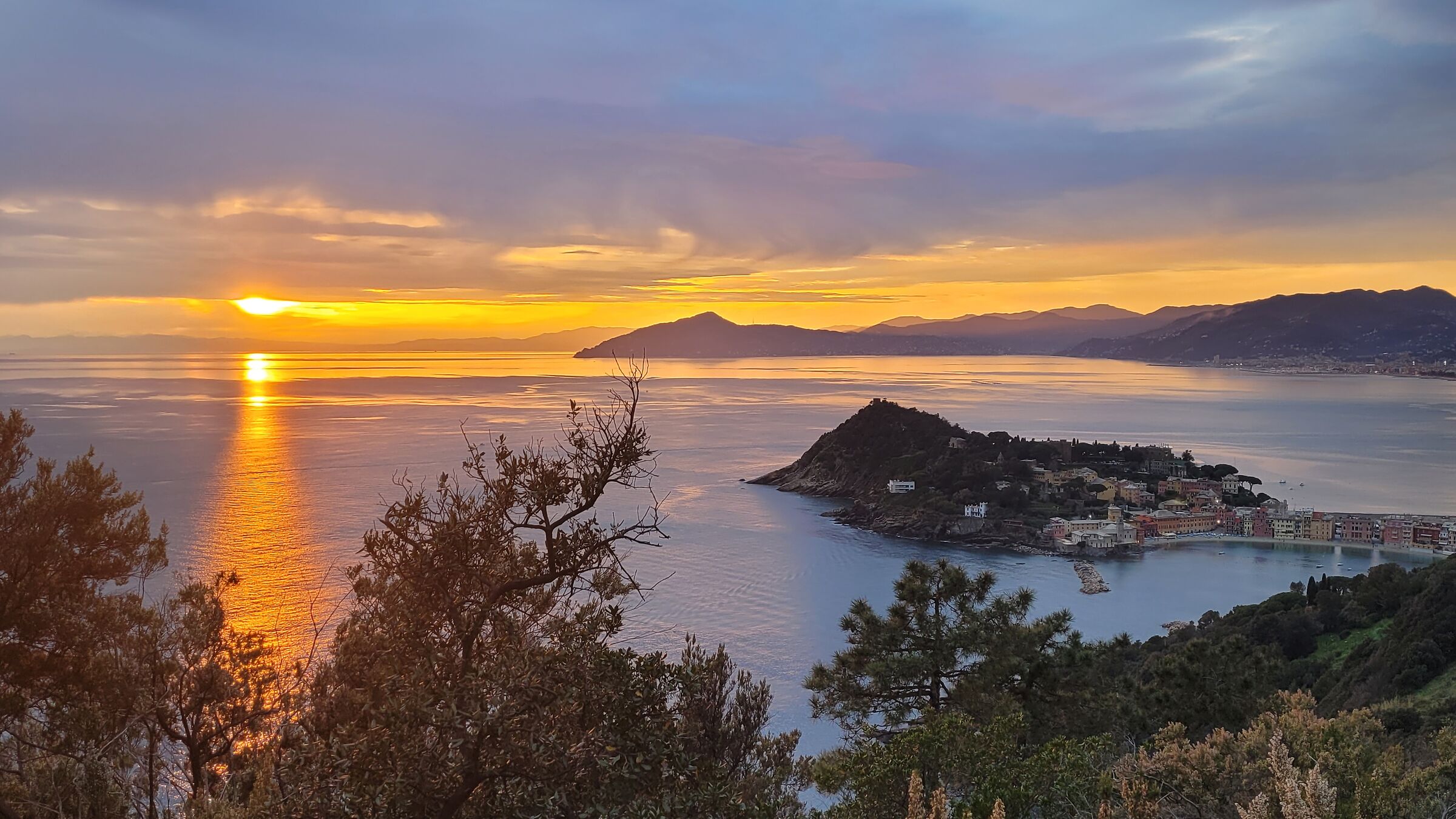 Il tramonto su Sestri