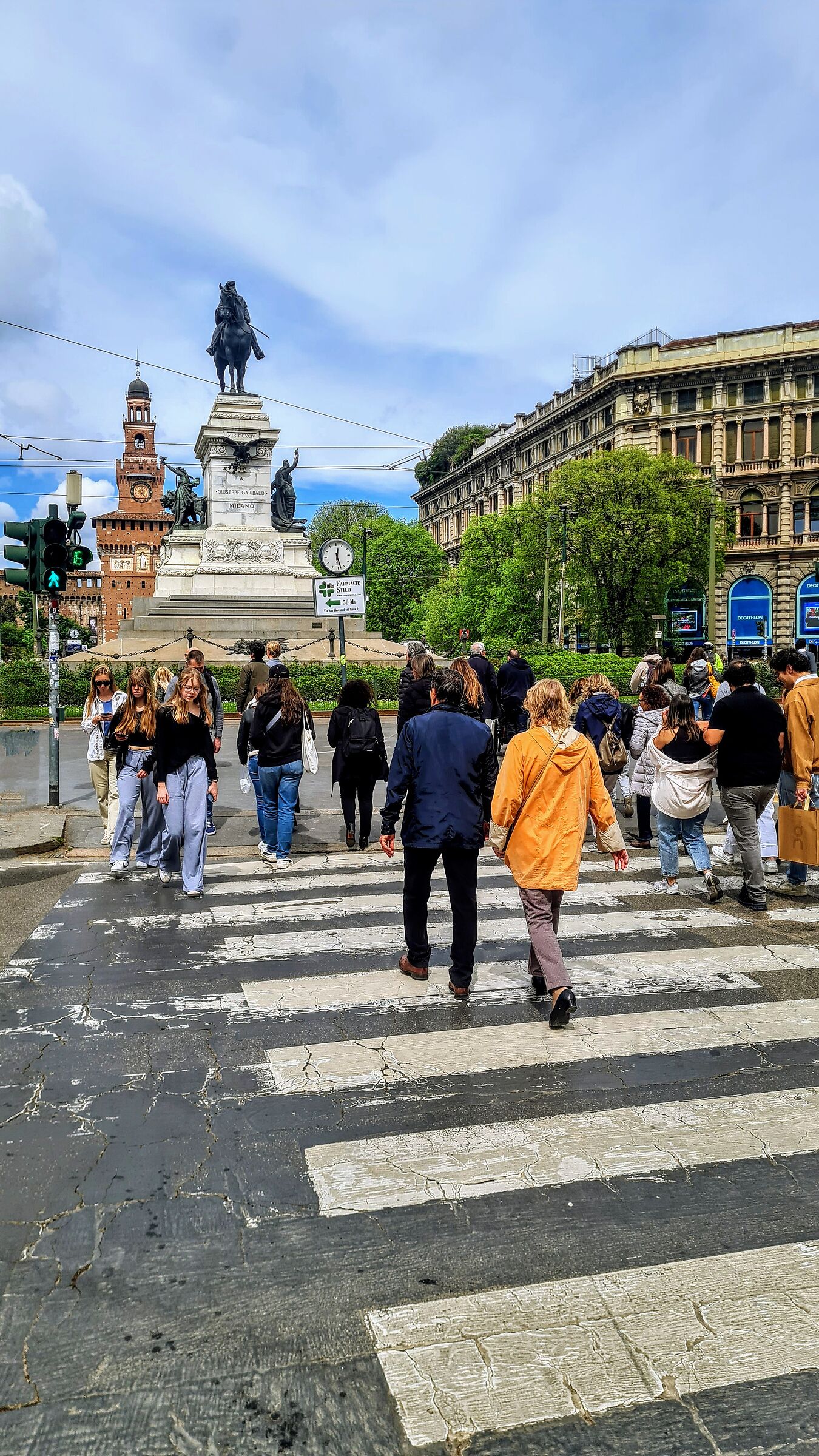 Verso la piazza