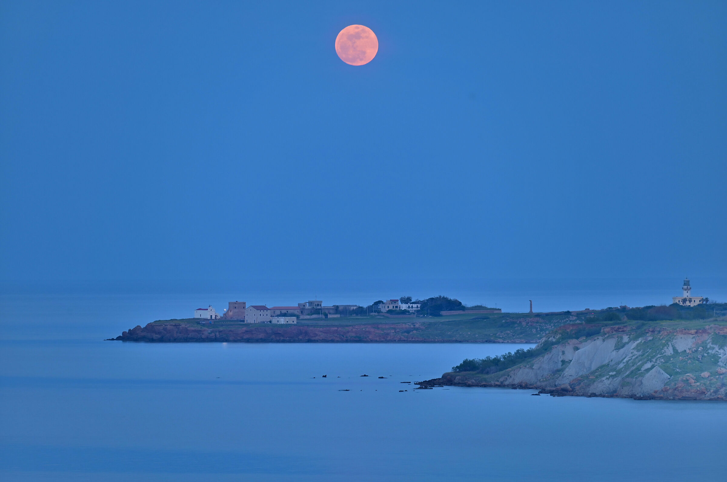 Moonrise su Capo Colonna - Crotone