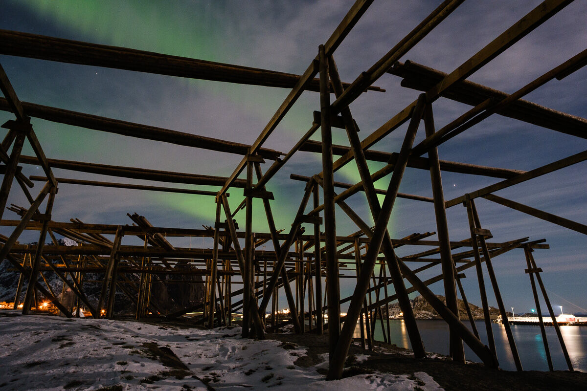 Aurora boreale e essiccatoi