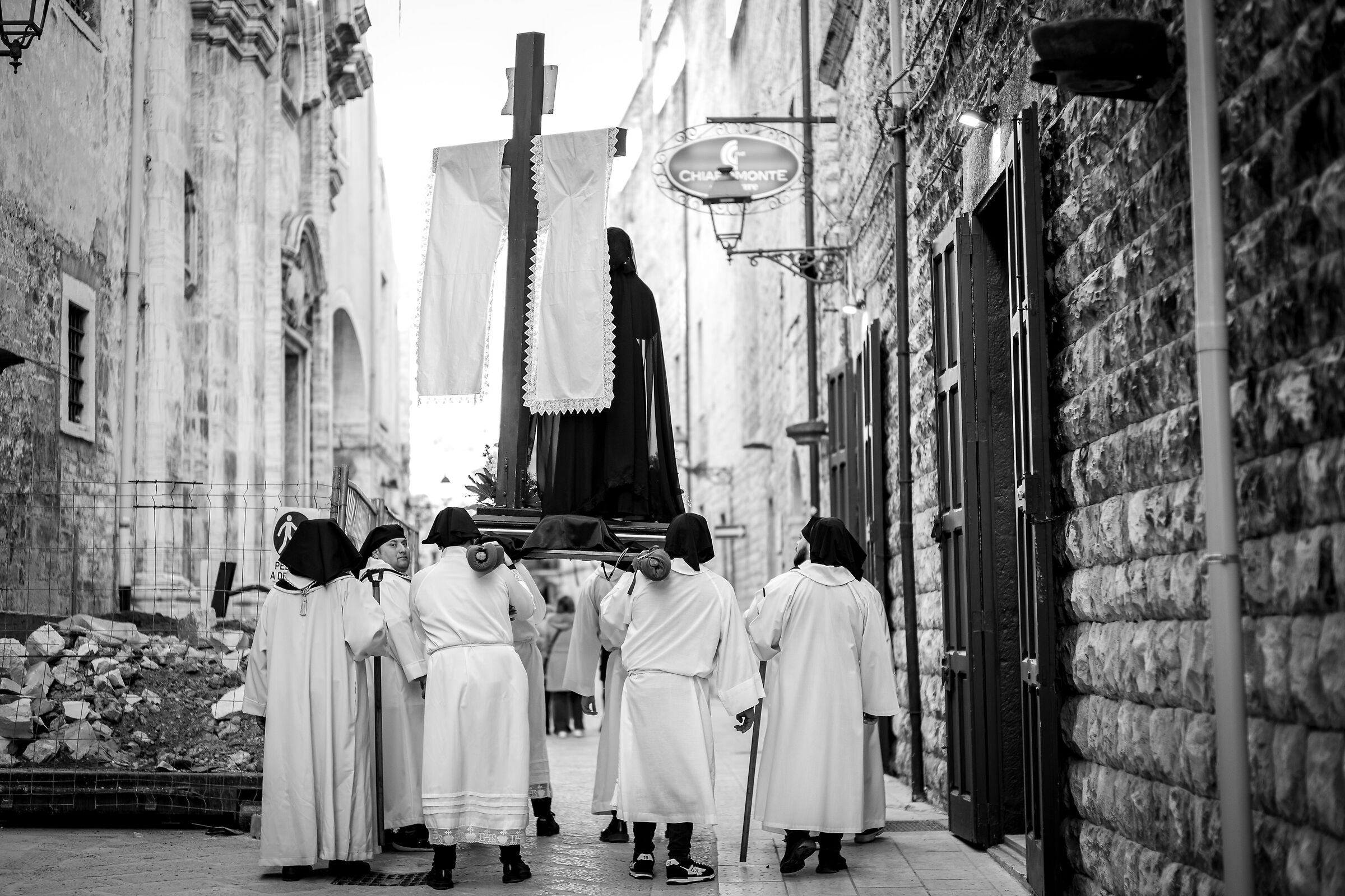 Procession 3