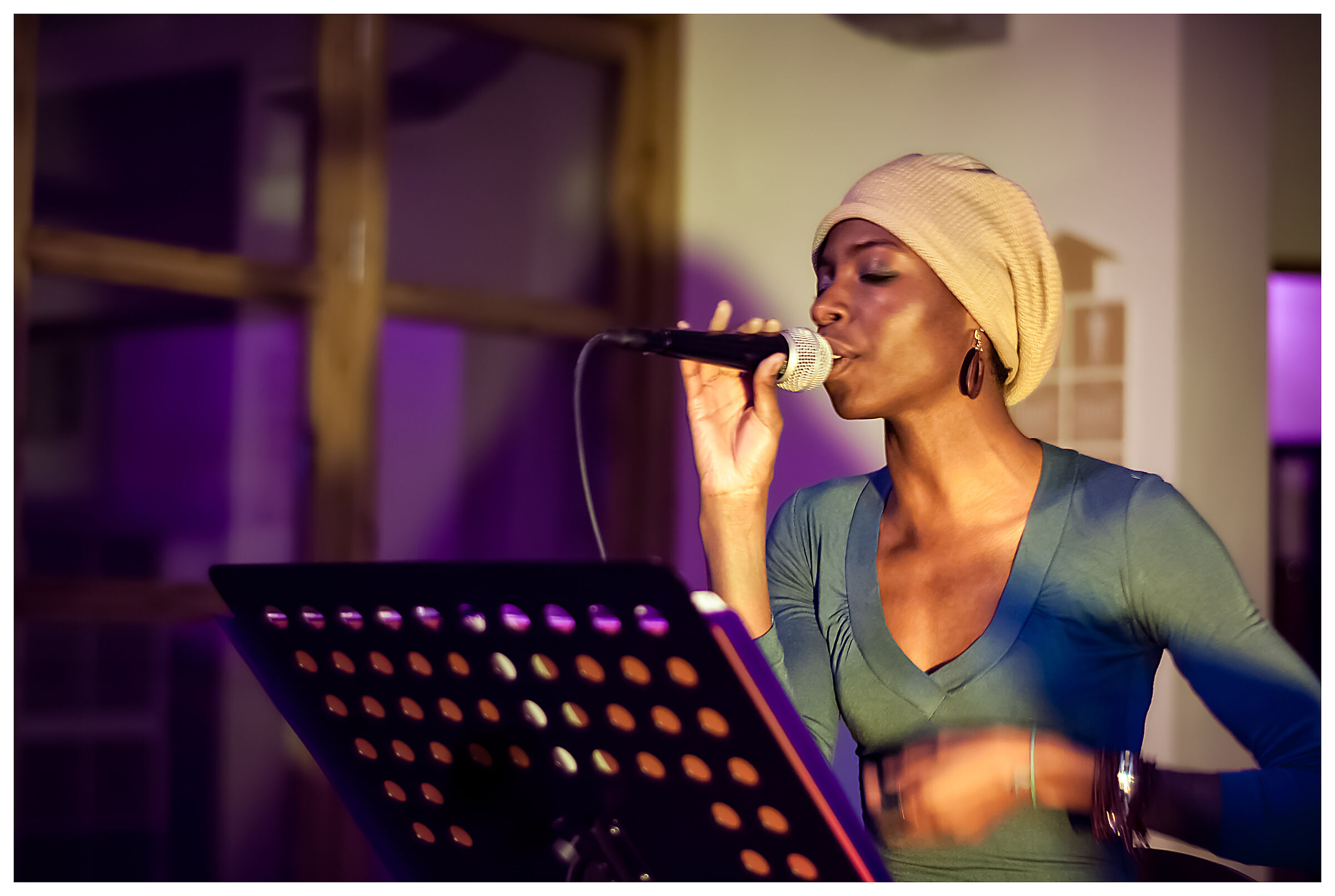 Jazz singer