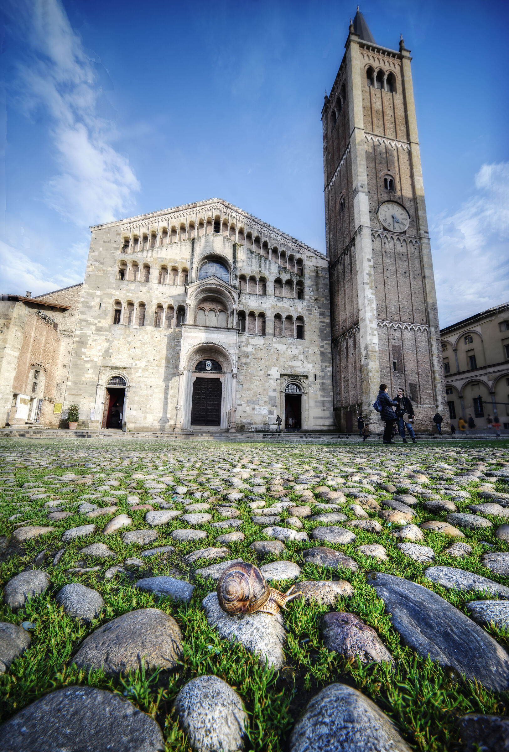 Piazza Duomo con lumaca