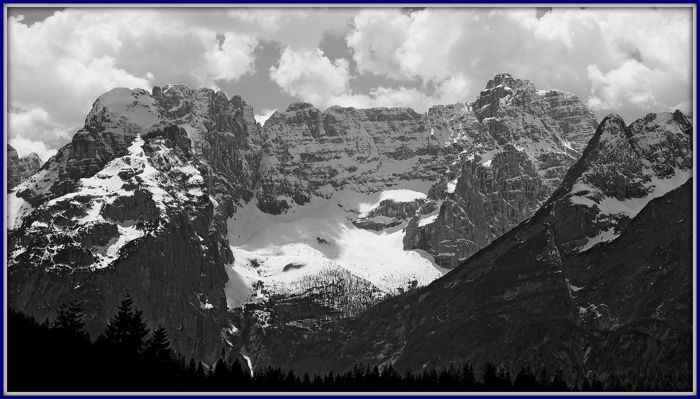 Ritaglio d'inverno sul Sorapis