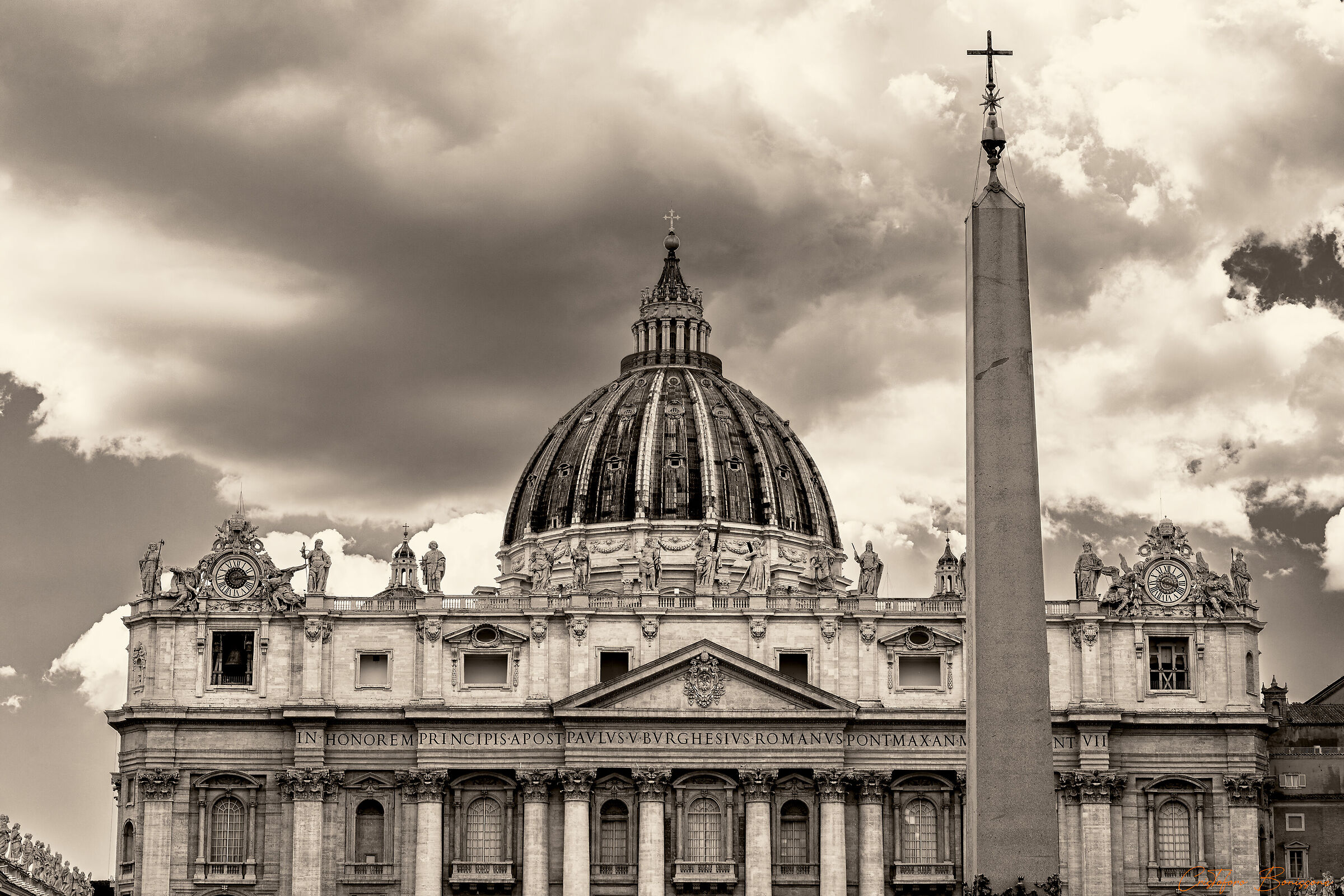Piazza San Pietro Sabato 26 Aprile 2025