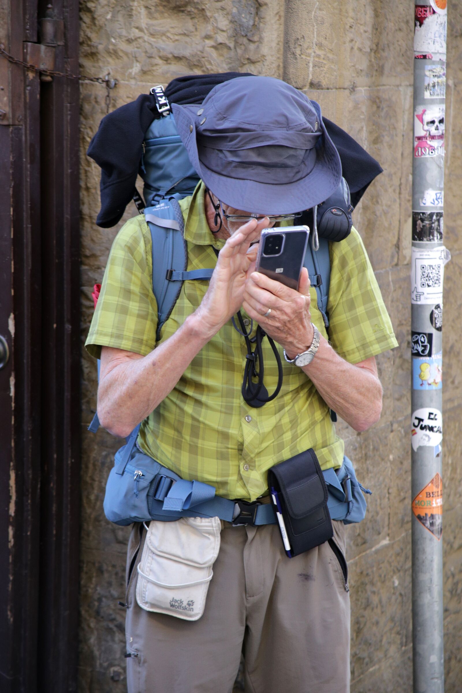 Google Maps, help us...