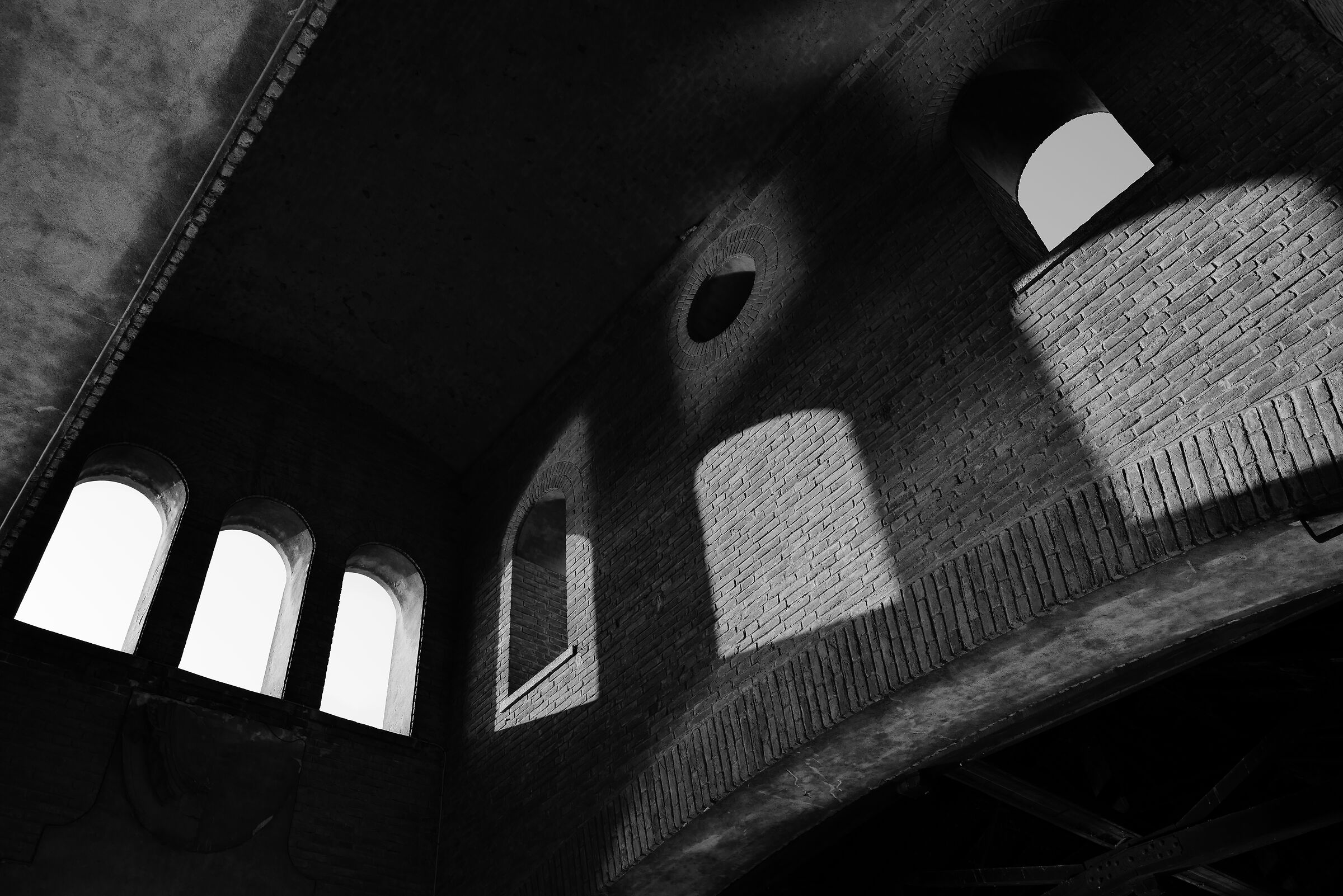 sotto il Ponte coperto, luce da est