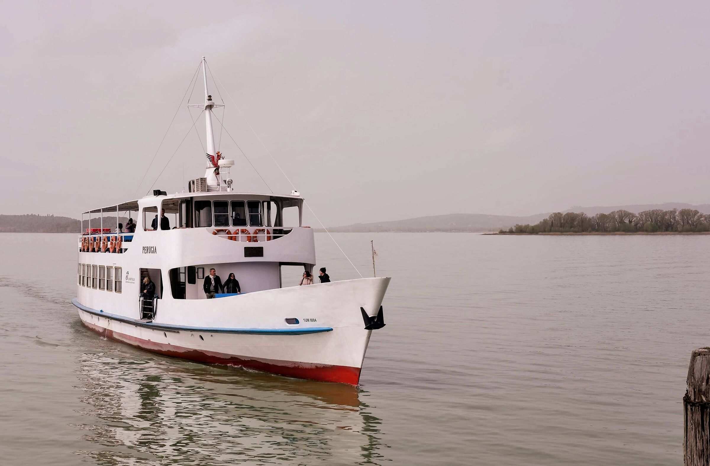 Ferry Perugia sul Trasimeno
