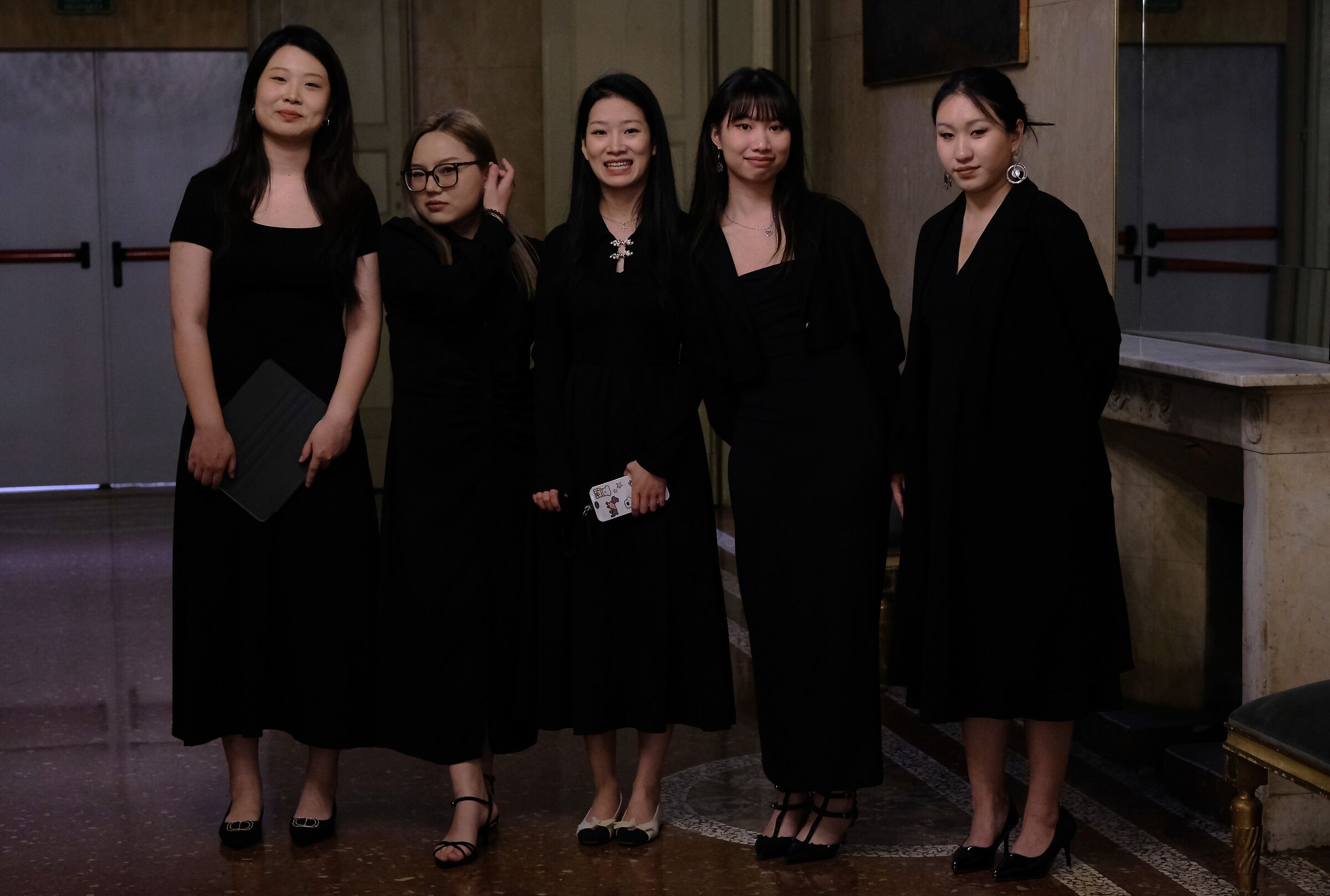 Cantanti dall'Asia
