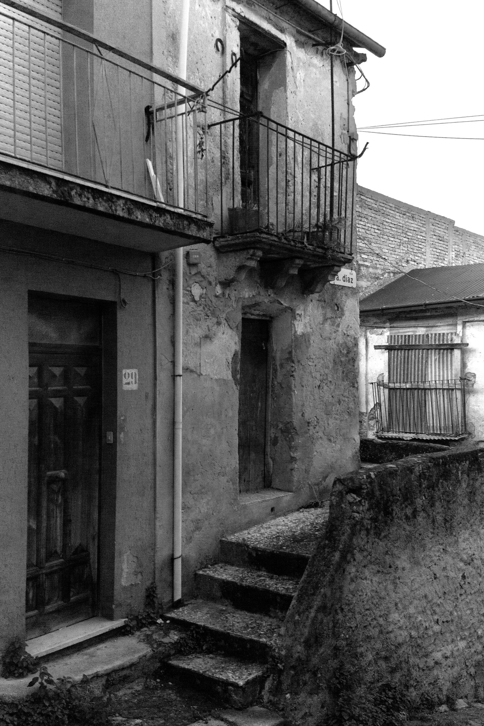 Maropari (RC) - The poet's house