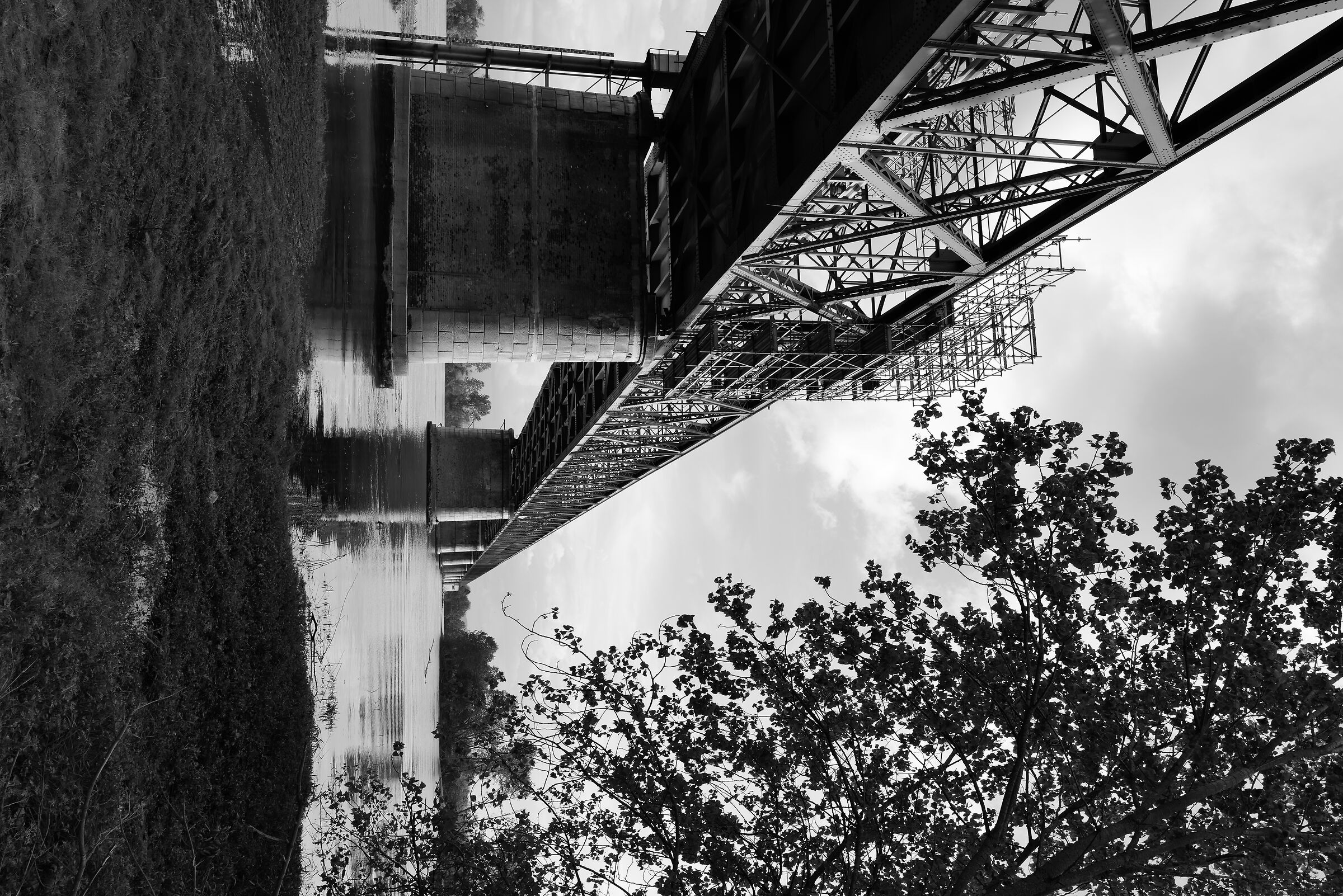 sotto il ponte della Becca