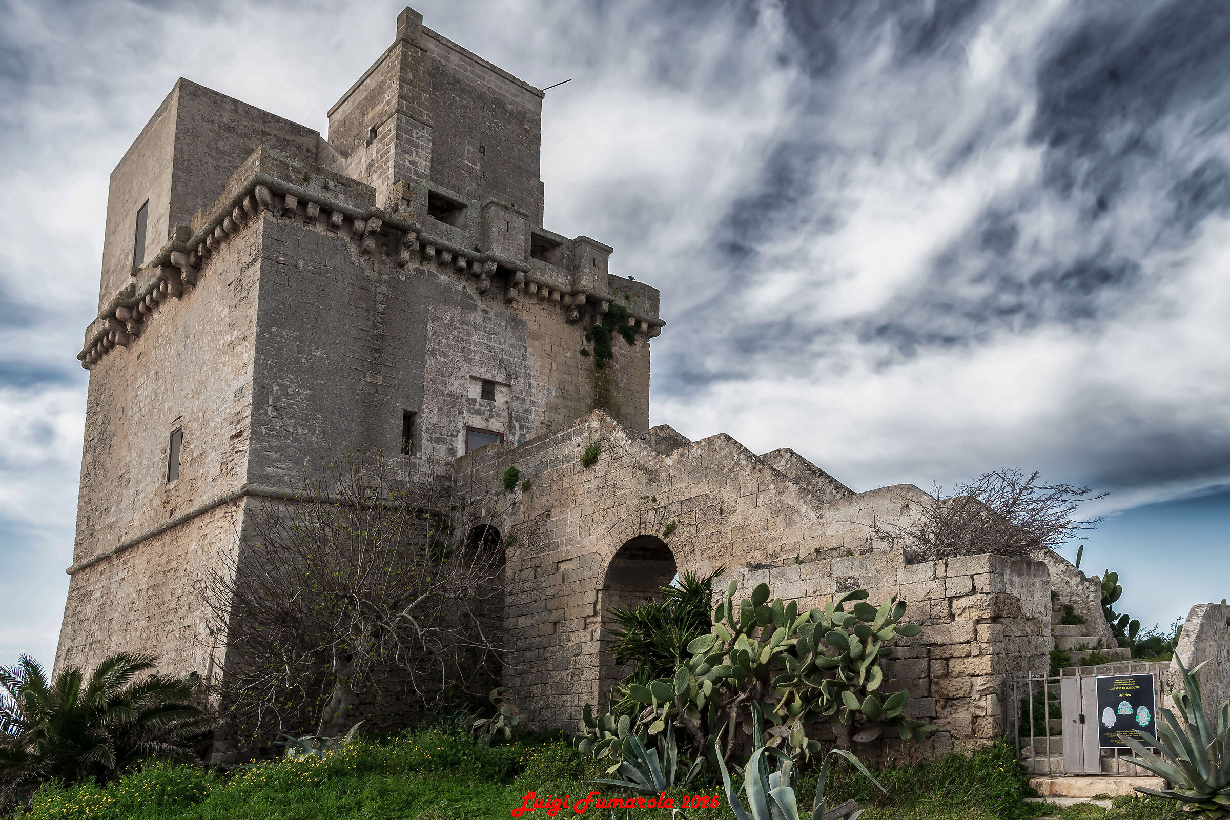 COLIMENA TOWER