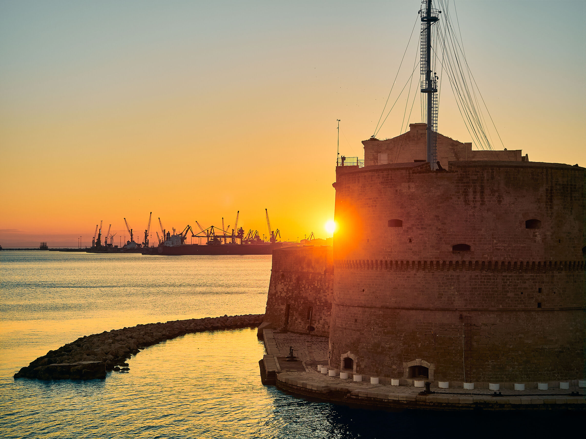Aragonese Castle