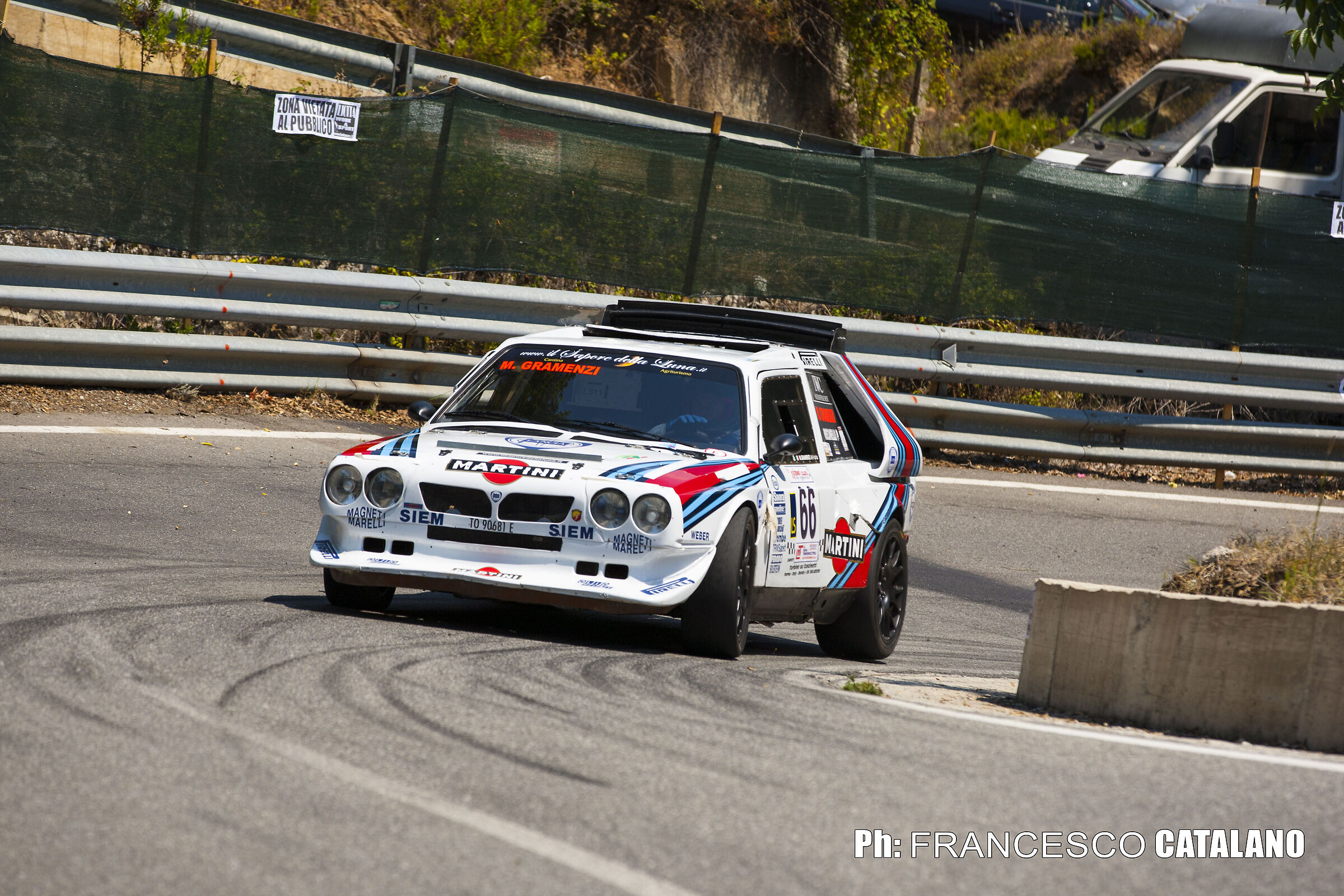 Lancia Delta S4 Martini
