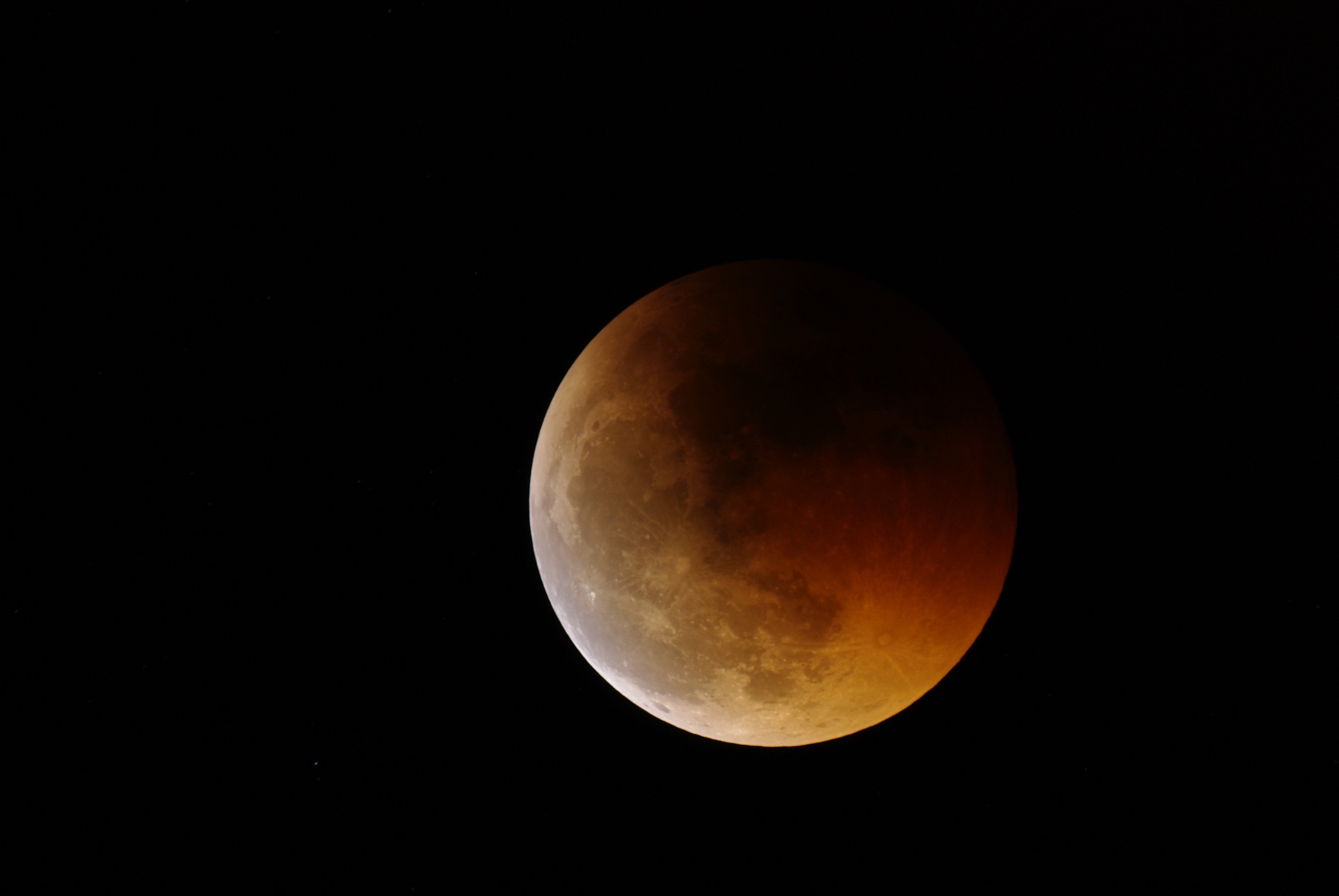 eclipse moon 15/06/2011