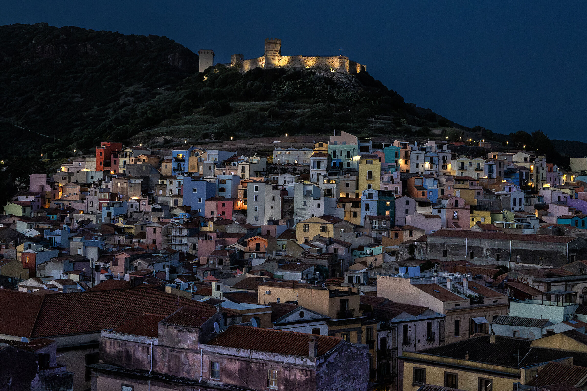 Bosa al crepuscolo - scorcio dalla ruota panoramica