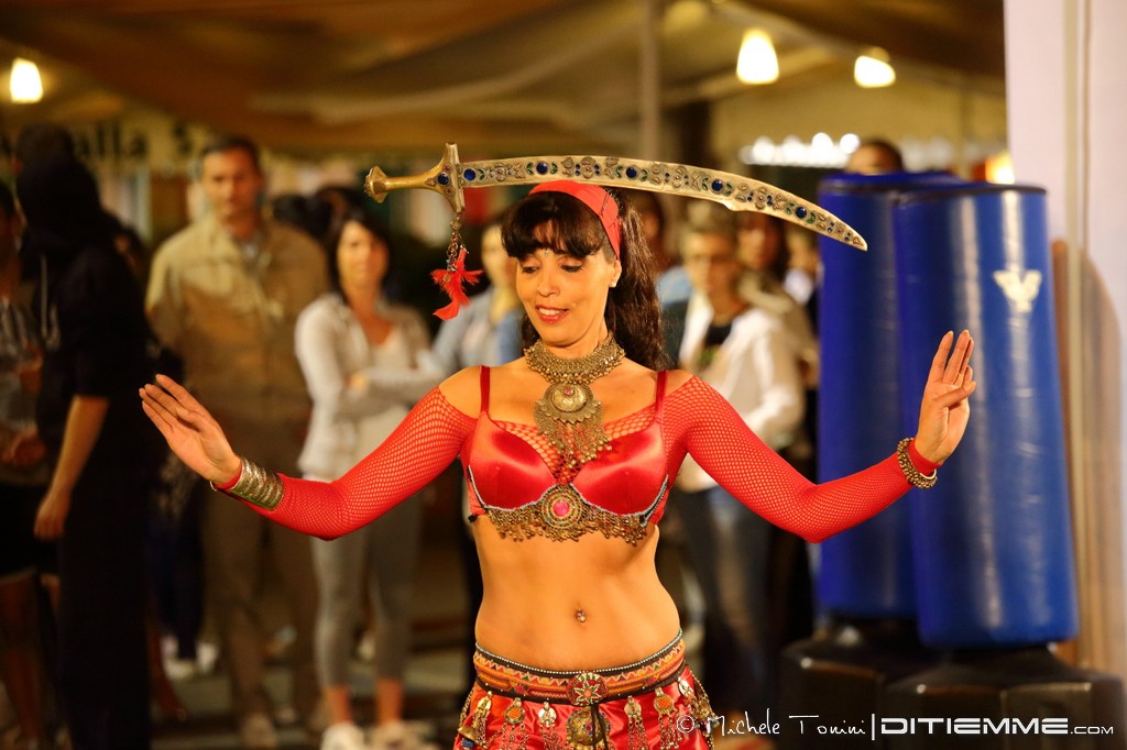 belly dance