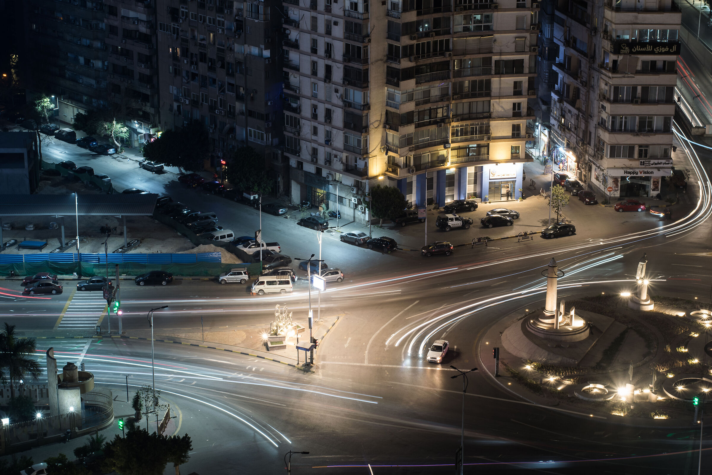 Il Cairo (luci notturne e confusione)