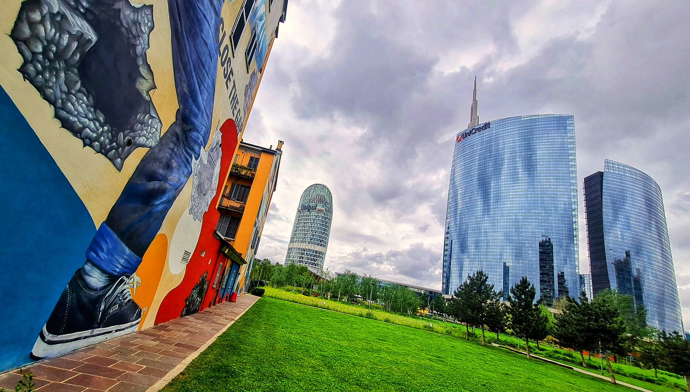 Ecco i grattacieli..