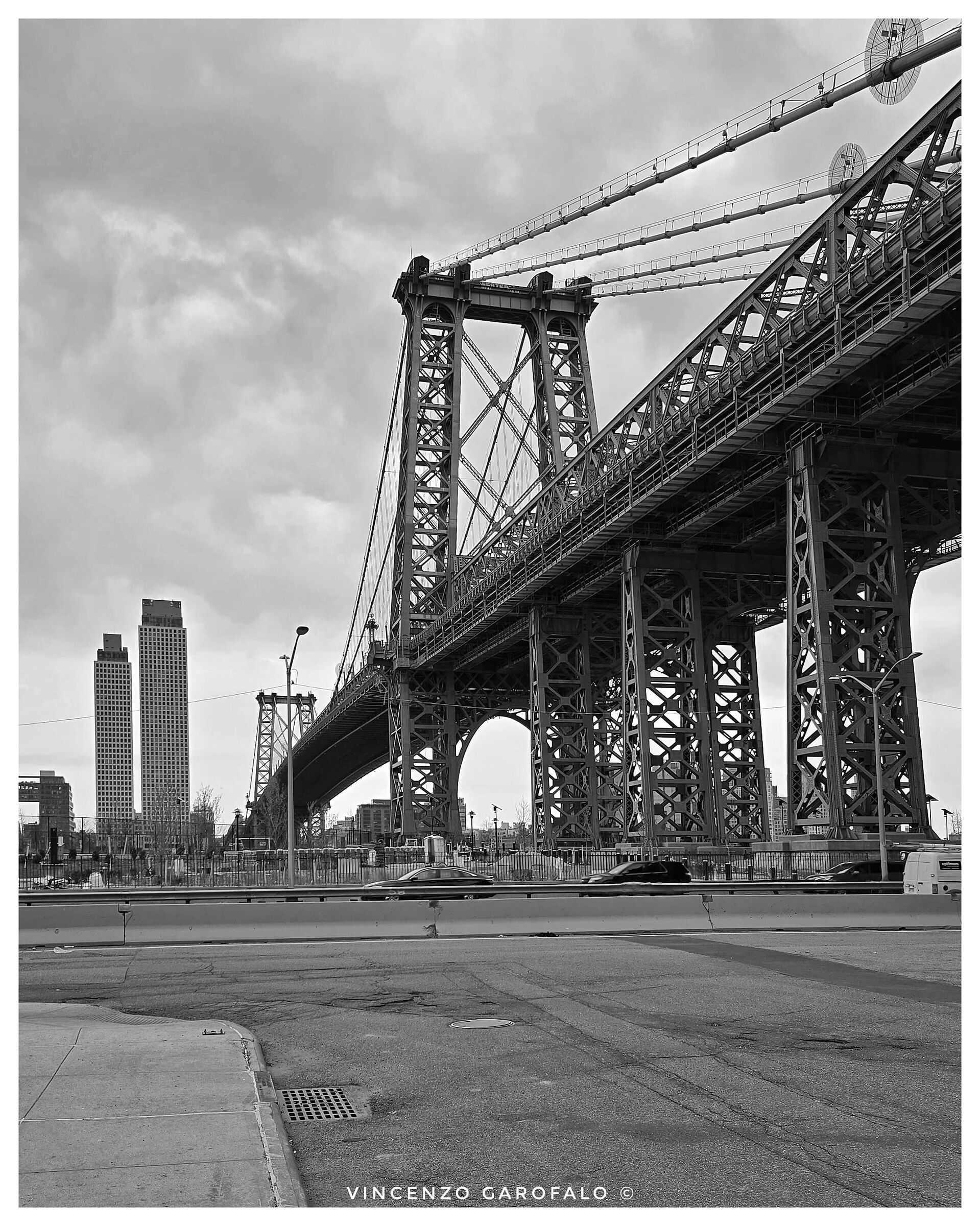 Acciaio, uomini e tensione