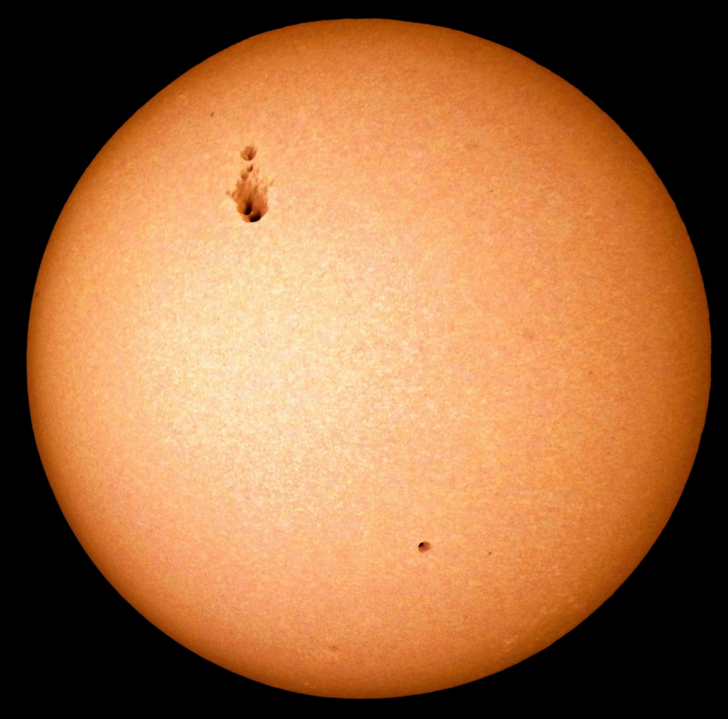 Macchia solare Ar 4079