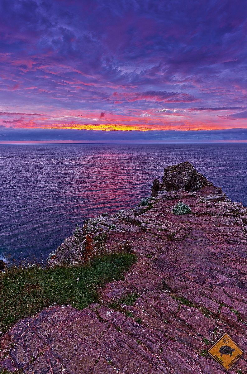 Lampo viola a Cap Frehel