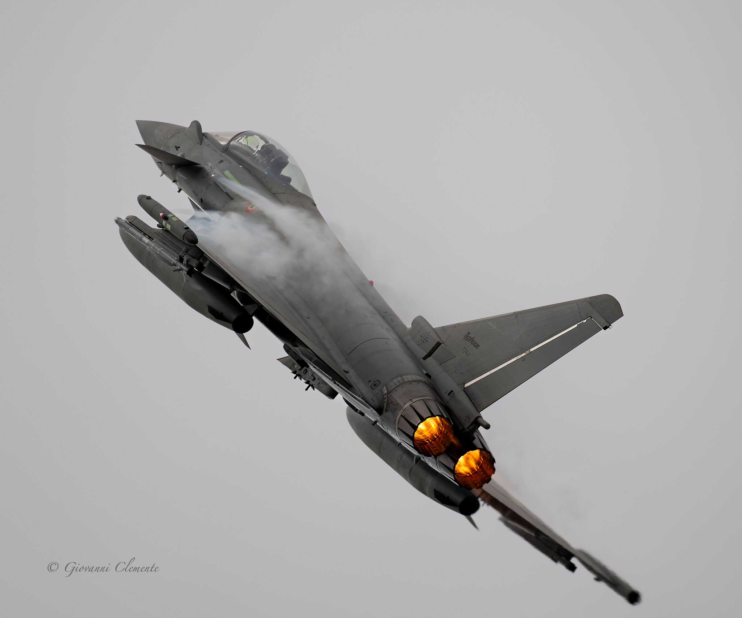 Typhoon in high-performance take-off