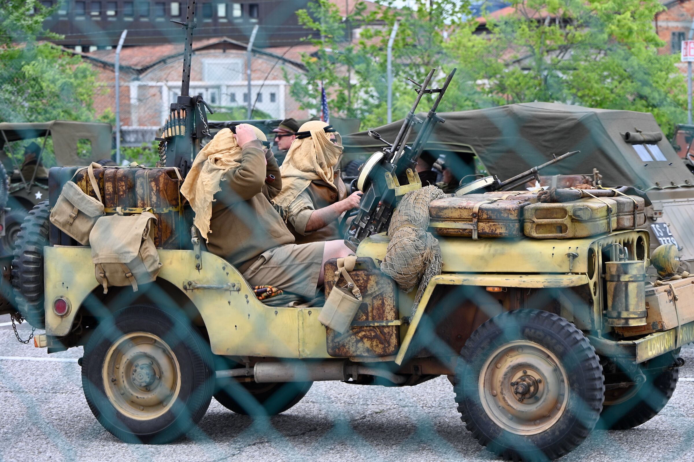 Colonna della libertà, Jeep Willys