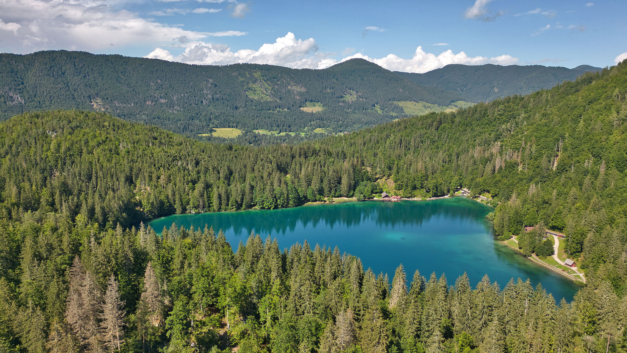 Lago di Fusine inferire