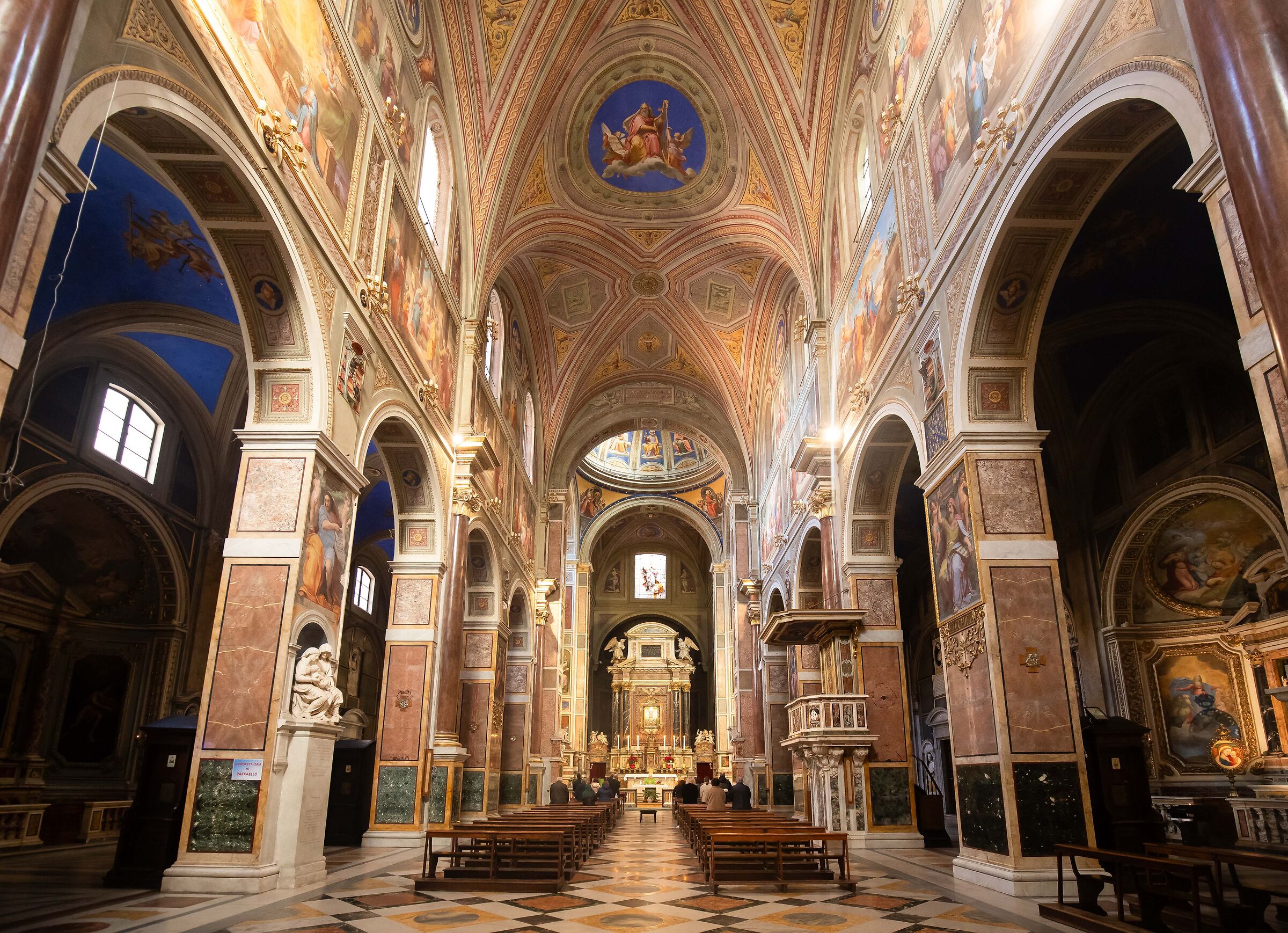 Basilica of Sant'Agostino in Campo Marzio (32 photos)