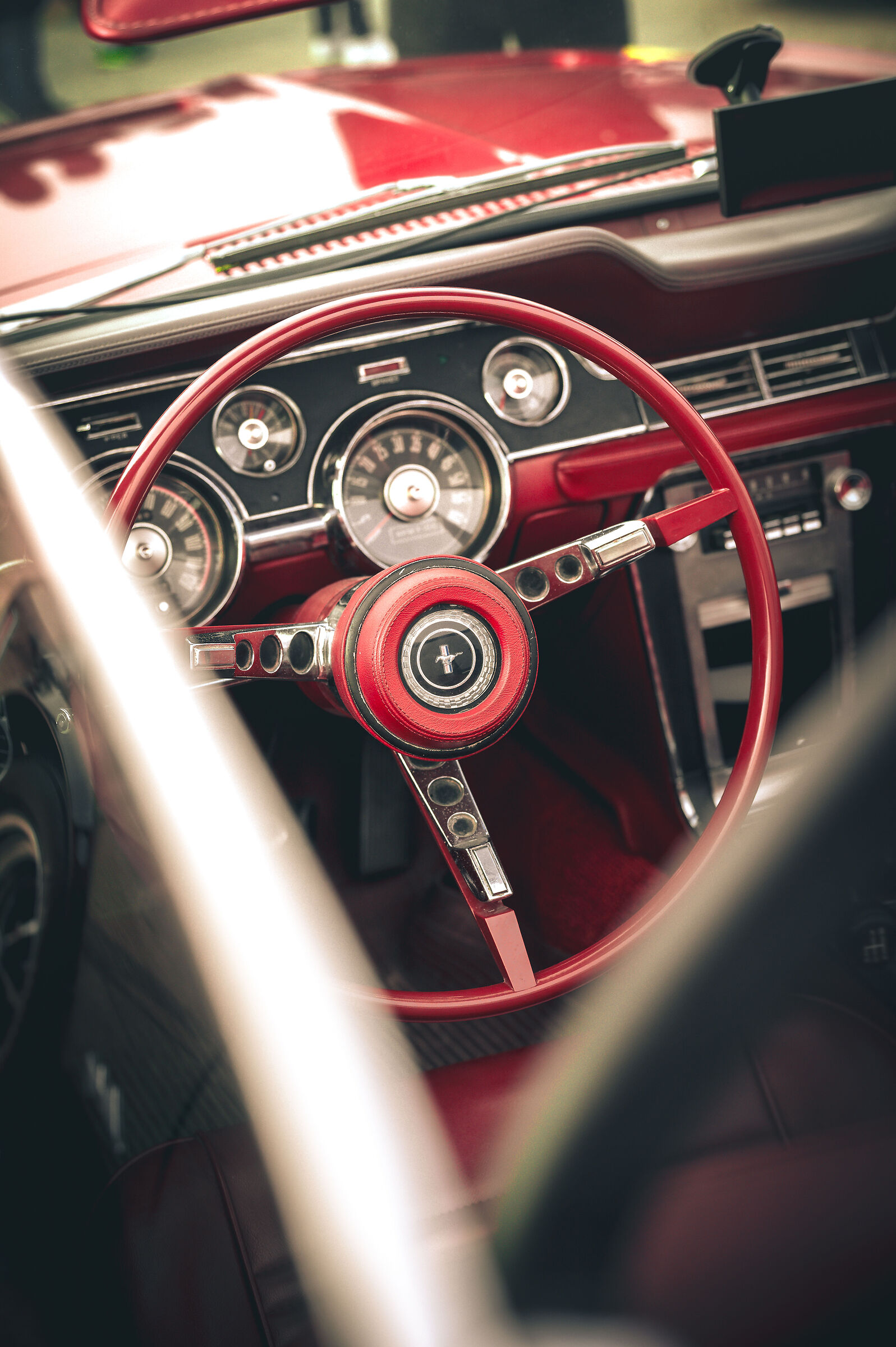 Volante Rosso Mustang