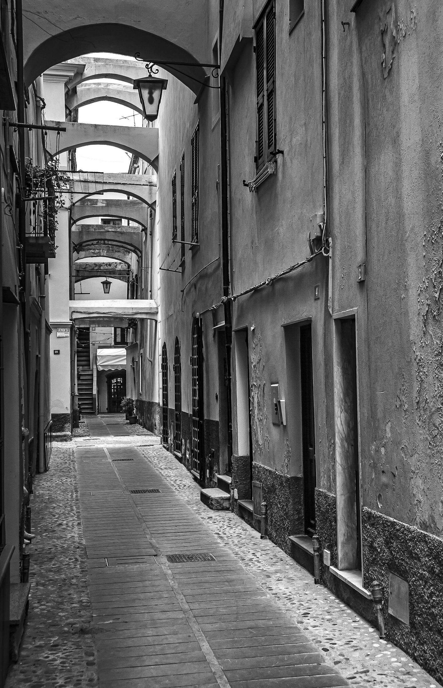 Caruggi liguri, Borghetto S. Spirito