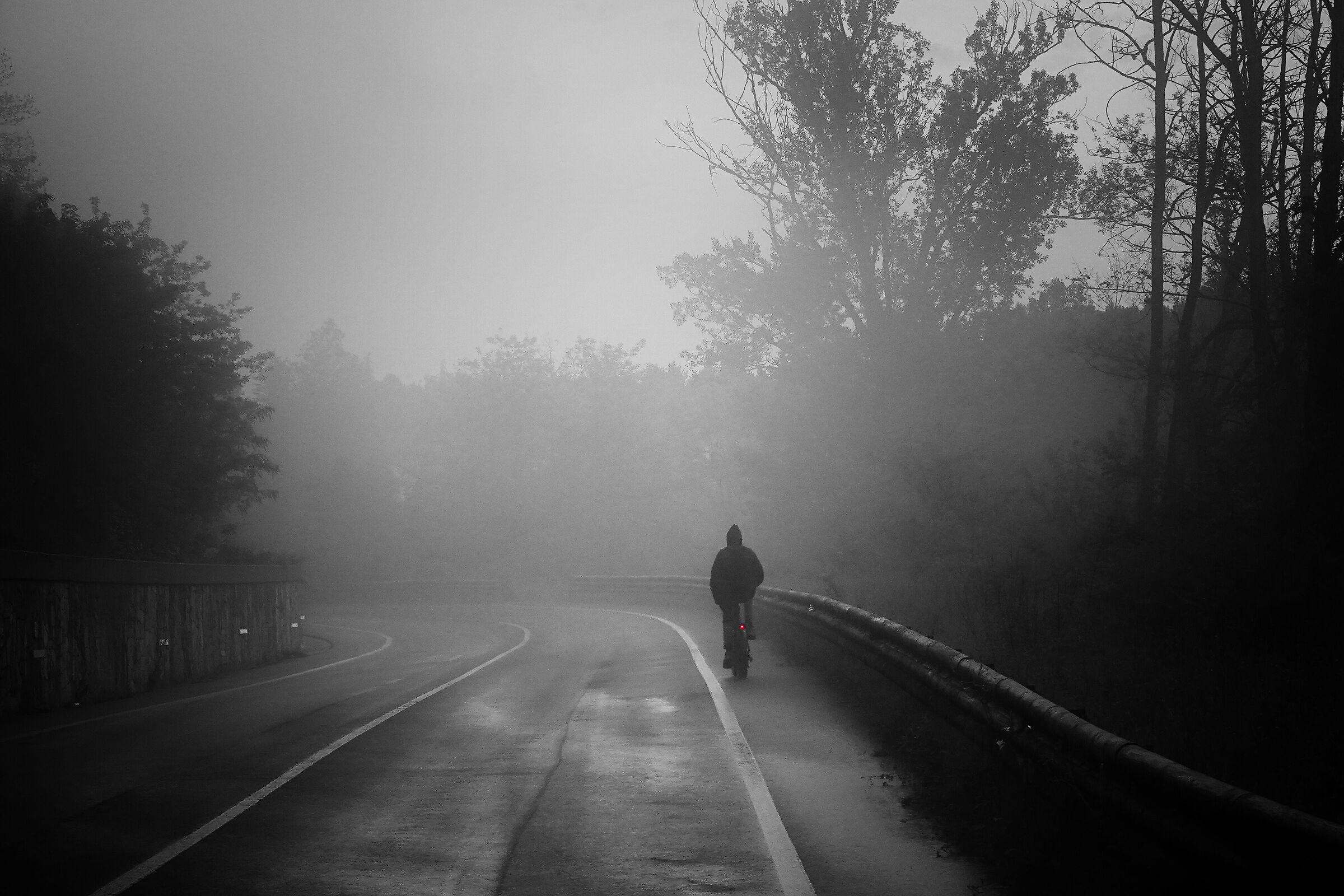 06.00 am - Alone into the fog