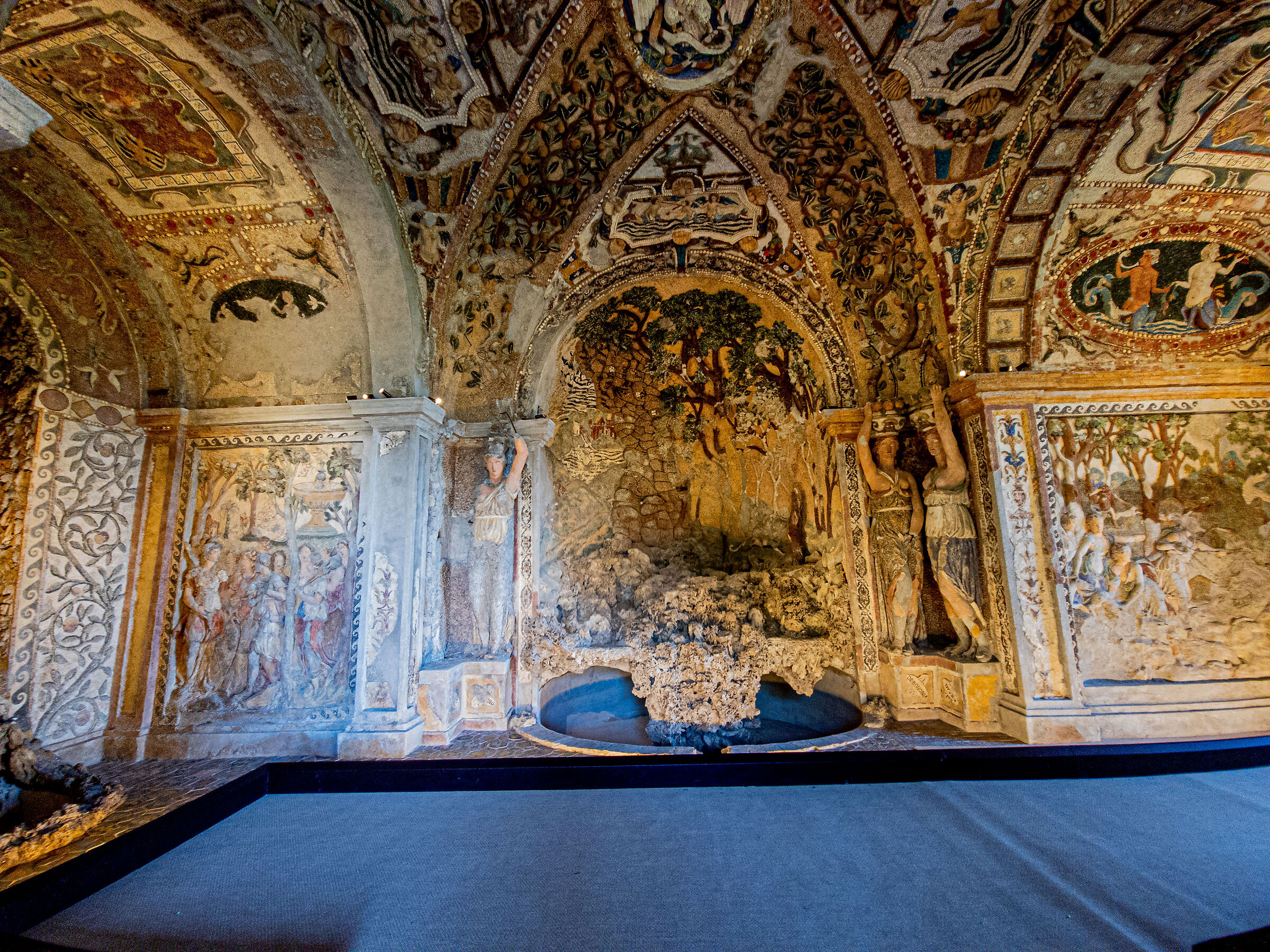 Villa D'Este Tivoli (La Grotta di Diana)