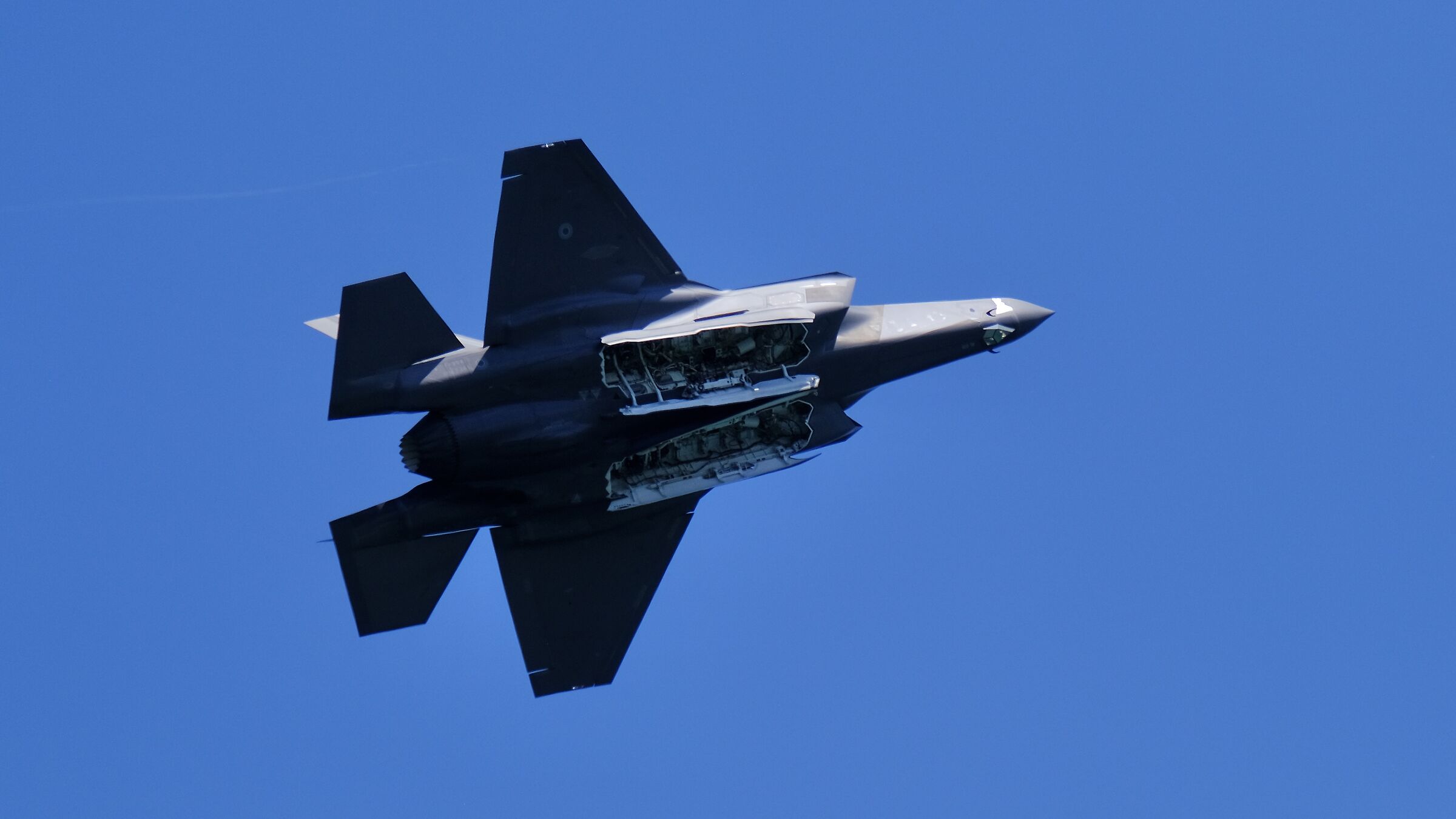 F35A - open bays