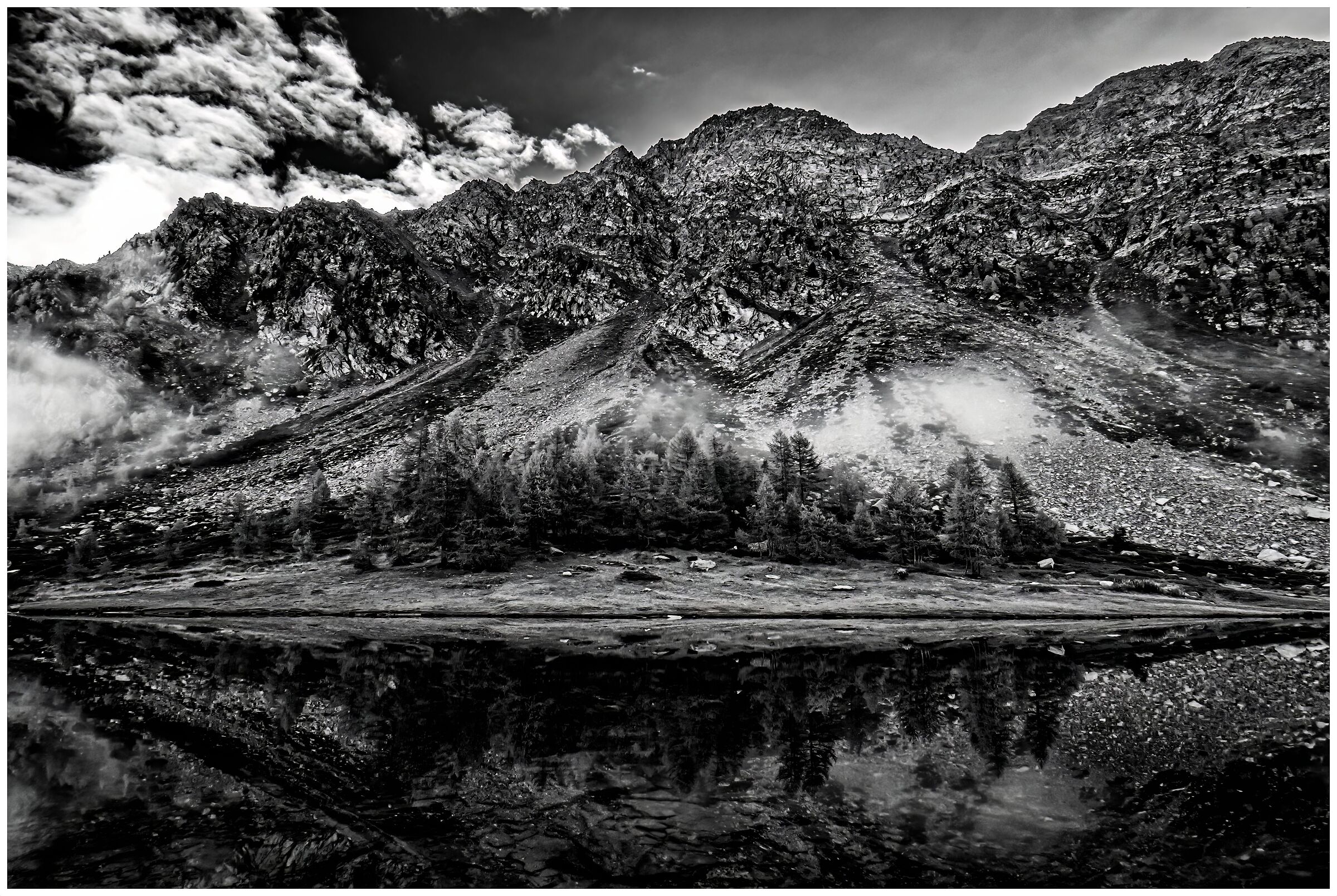 Valle d'Aosta Lago d'arpy