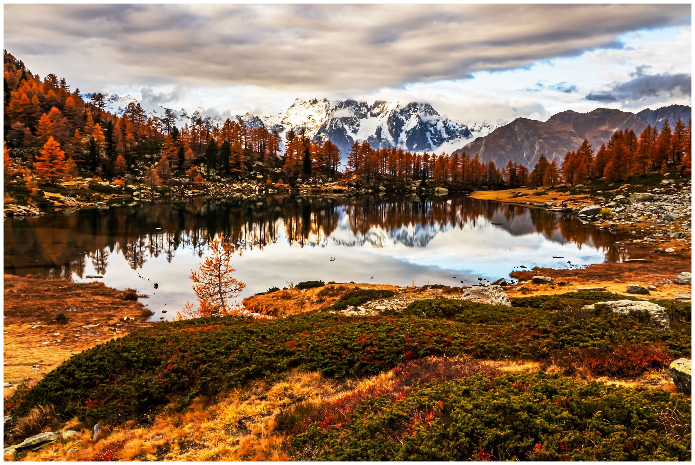 Valle d'Aosta Lago d'arpy