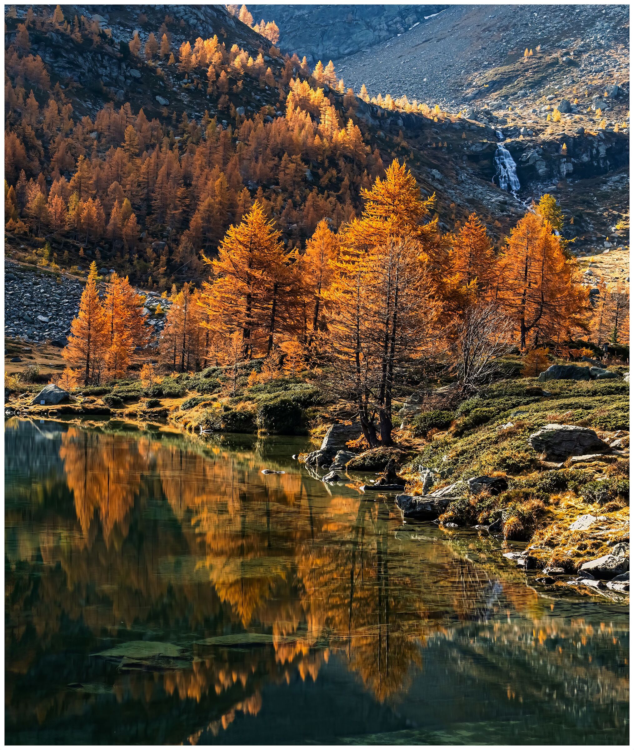 Valle d'Aosta Lago di Arpy