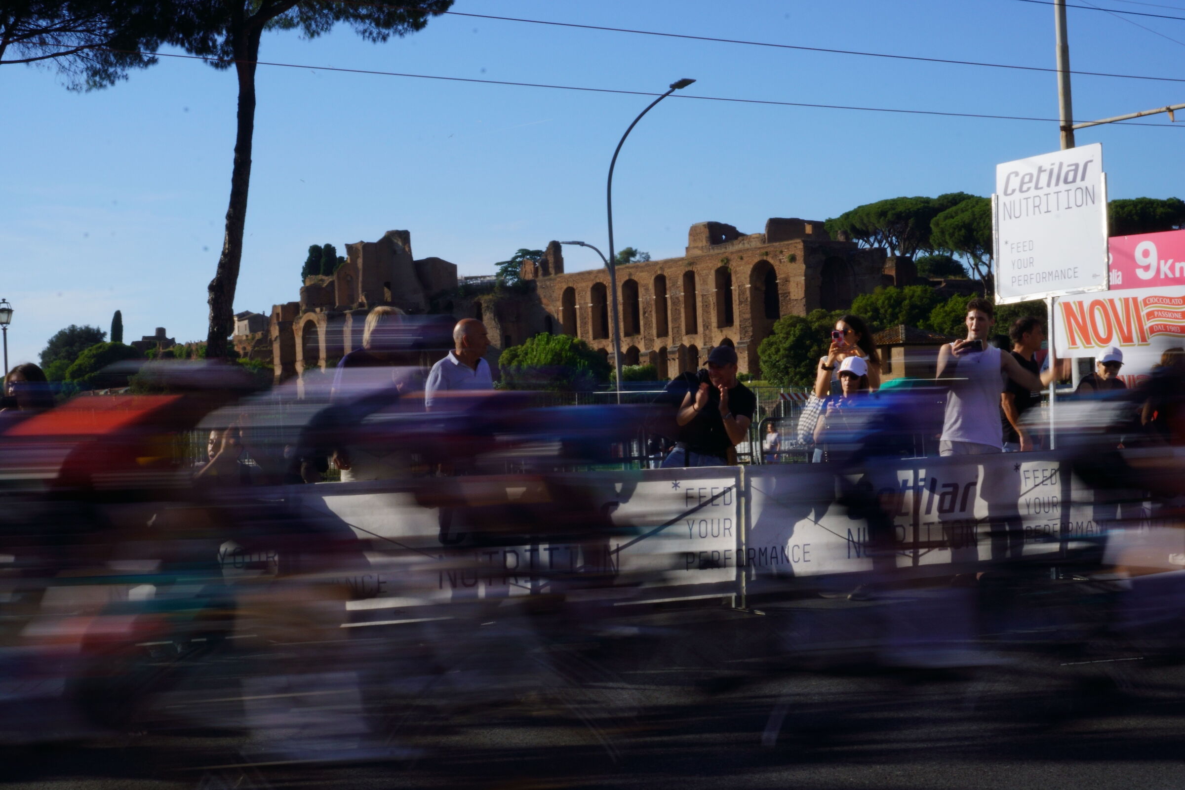 Tutti in scia