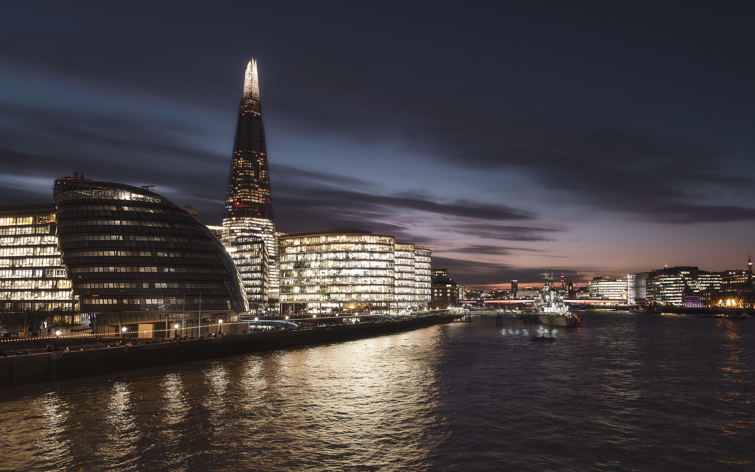 I fiumi sono fortunati. Possono solo andare avanti