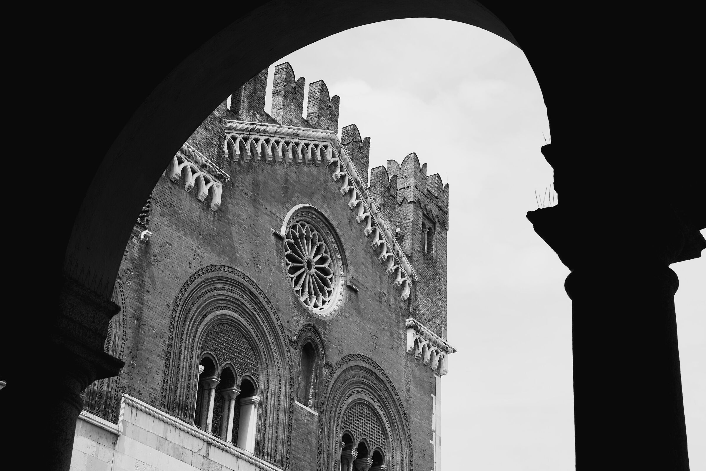 Palazzo Gotico, Piacenza