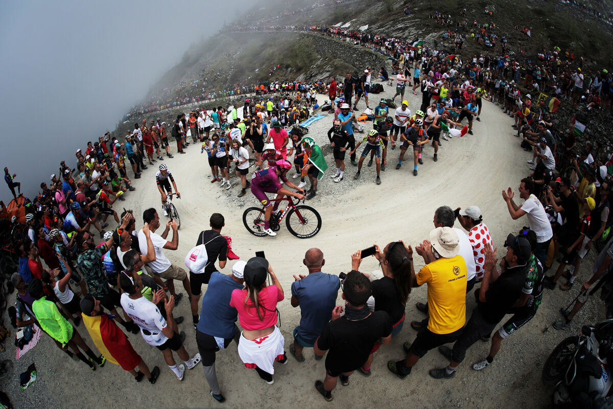 Il Giro Al Colle Delle Finestre