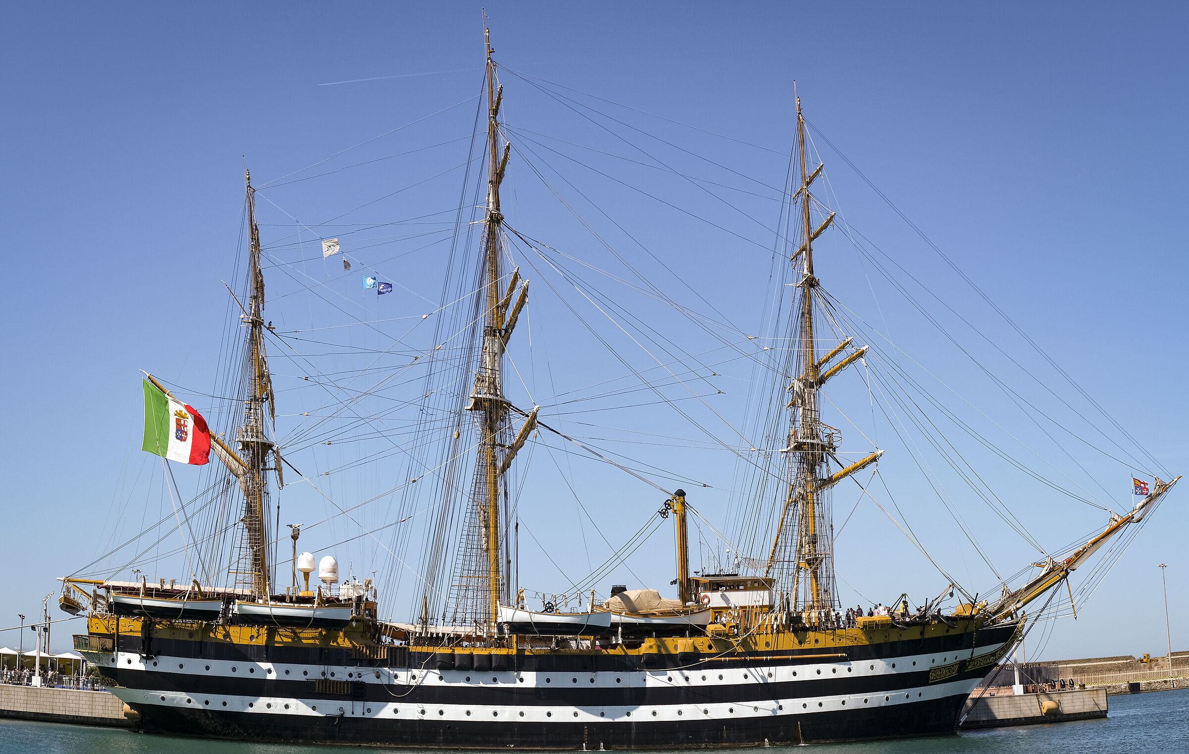 THE MOST BEAUTIFUL SHIP IN THE WORLD