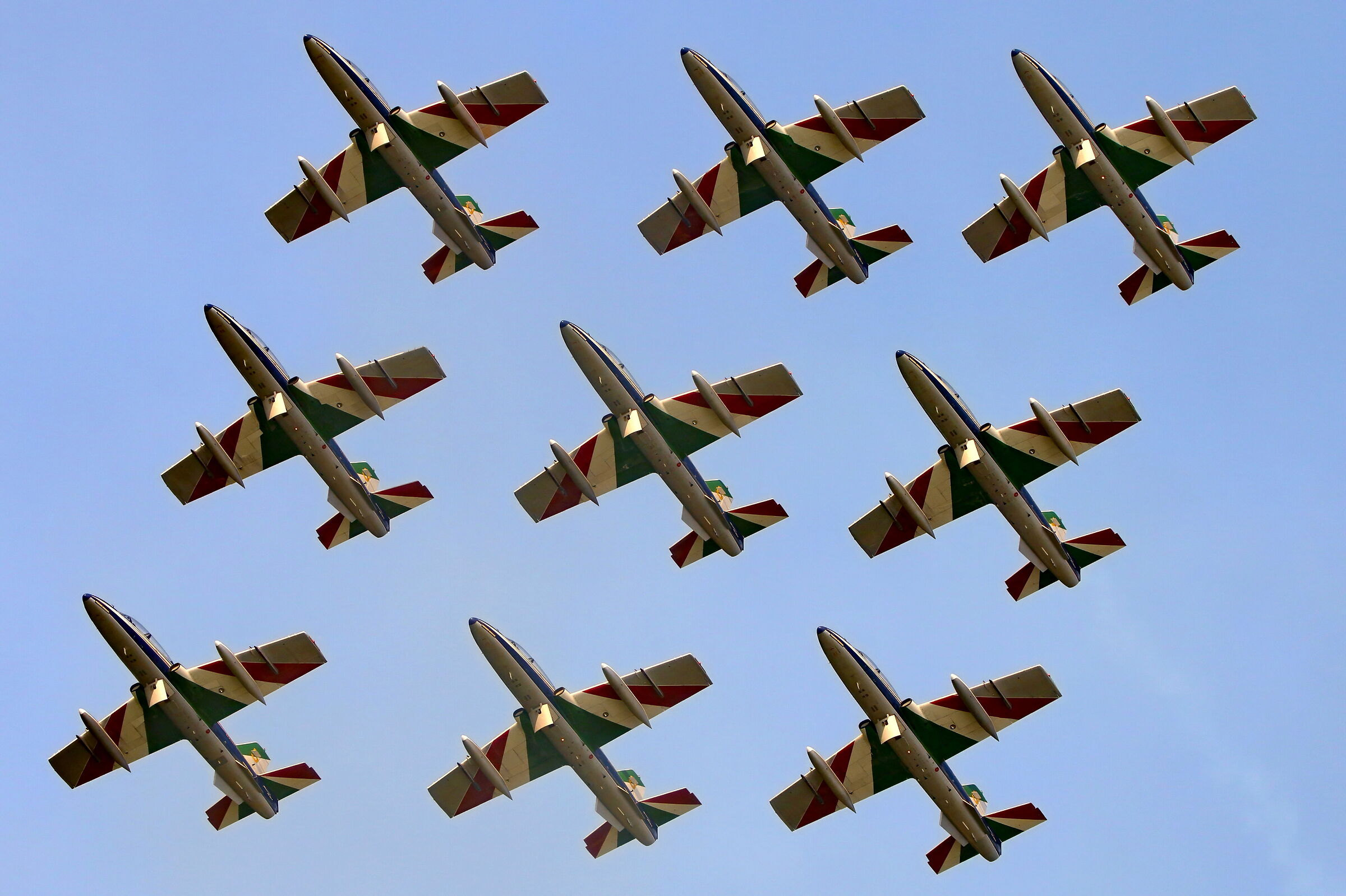 frecce tricolori negli anni - torino 100 anni aeritalia