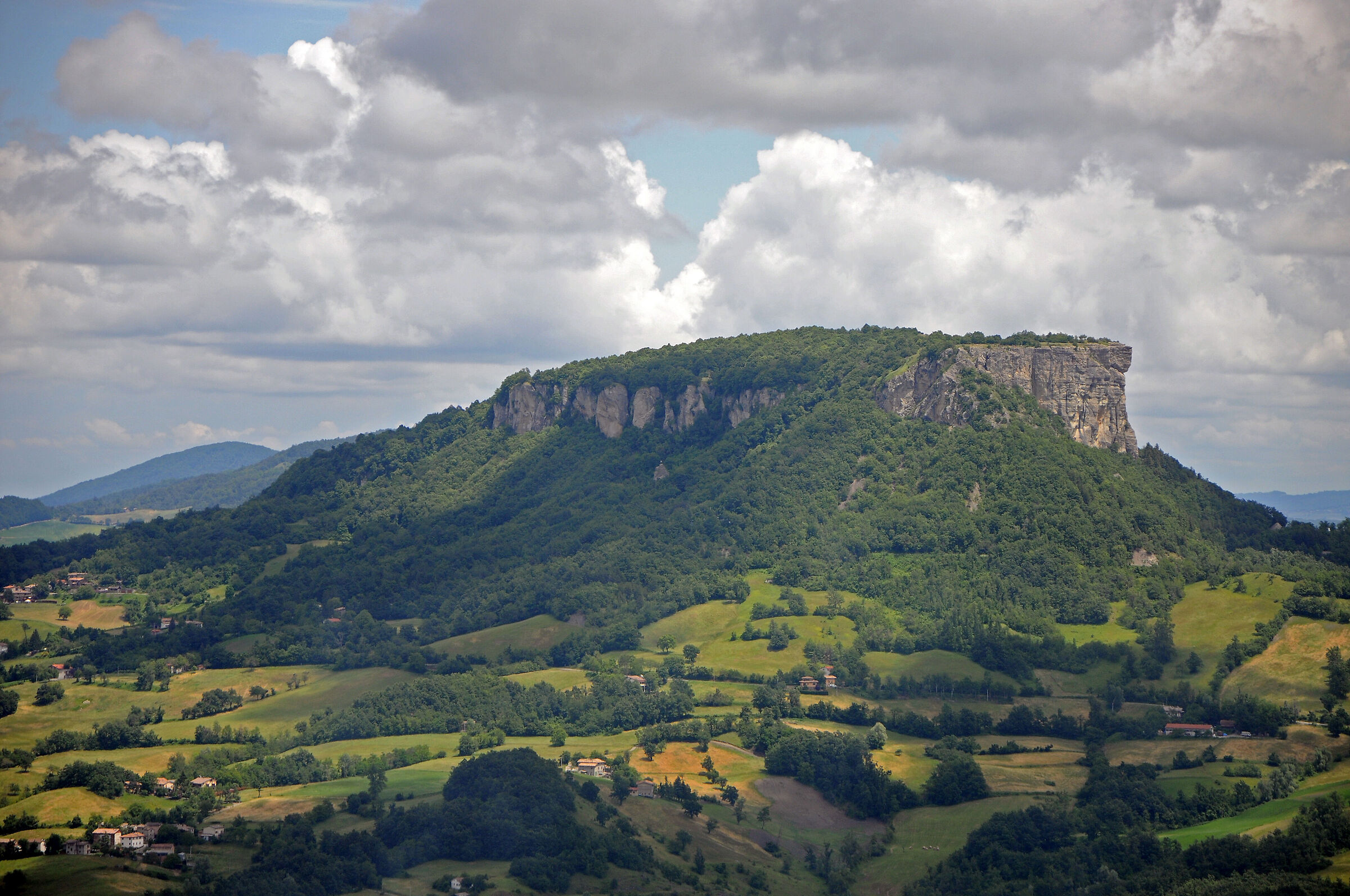 Pietra di Bismantova
