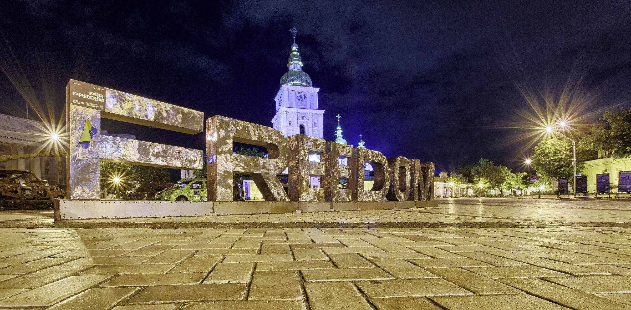 Kiev Orthodox Theological Academy - Mykhailivska Square