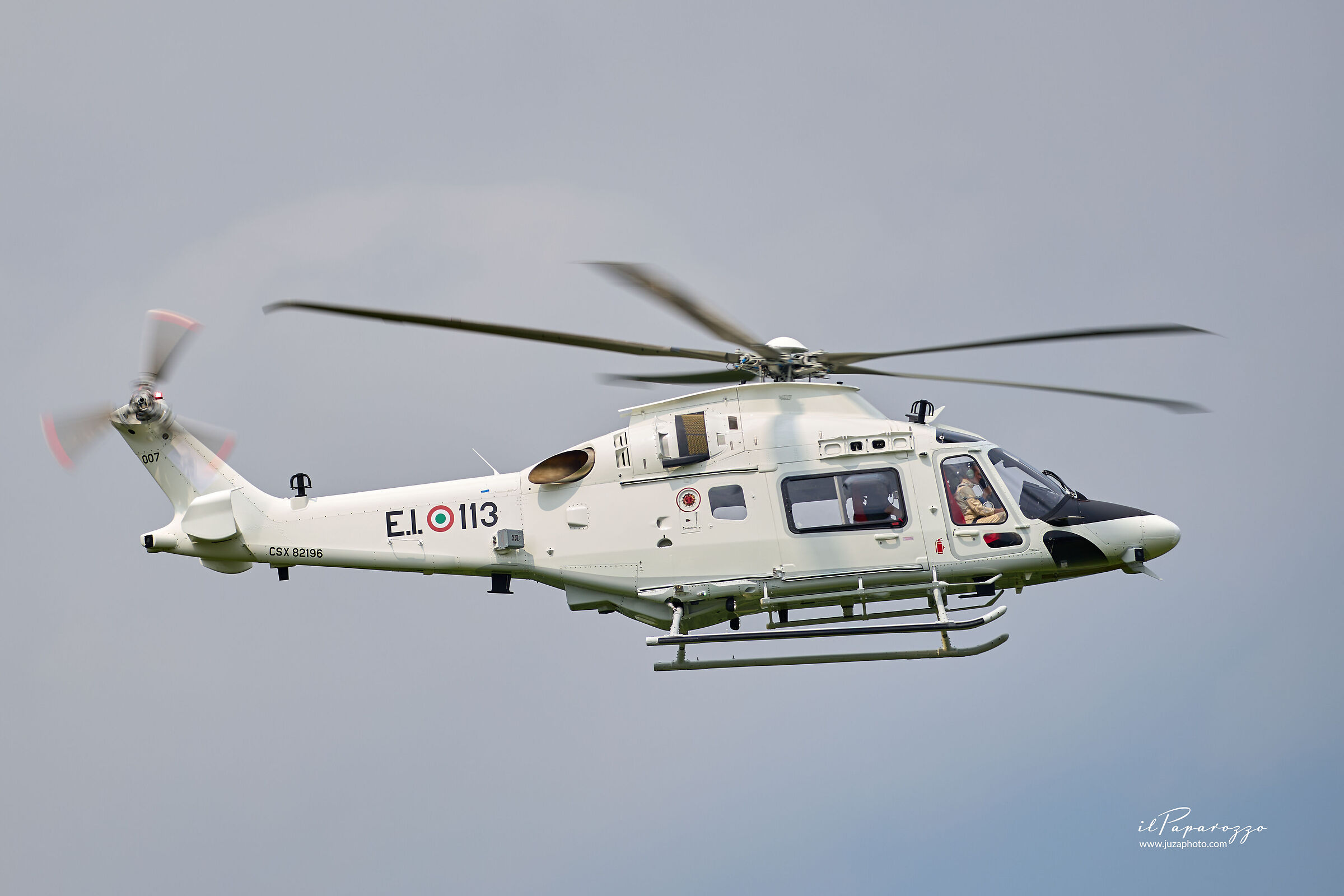 Elicottero AW169MA