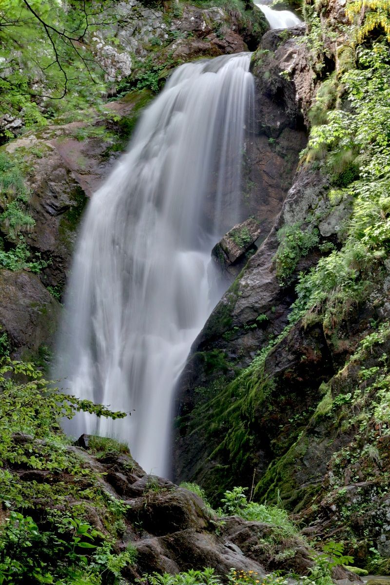Gias Waterfall Fountain
