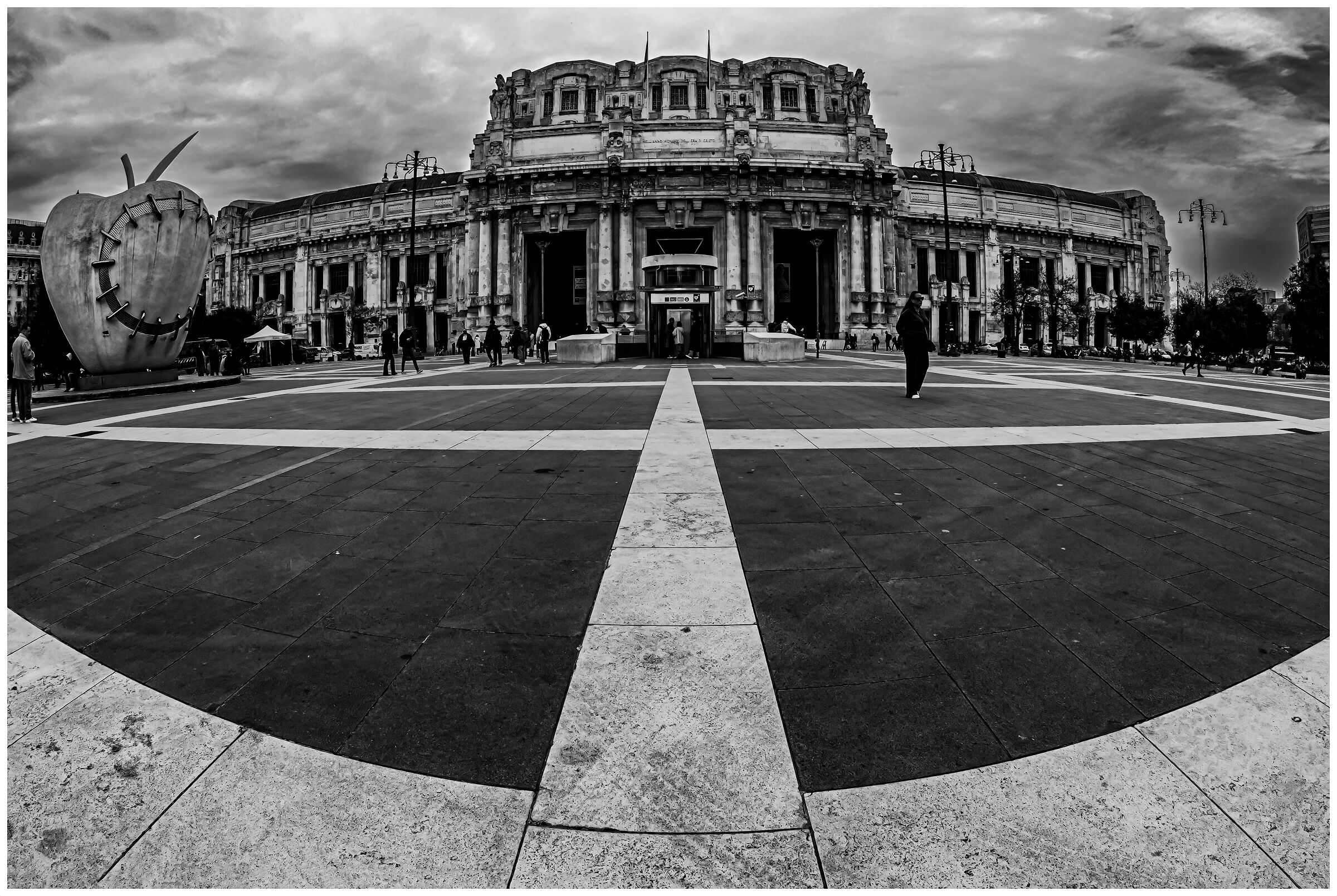(Milano) Stazione Centrale