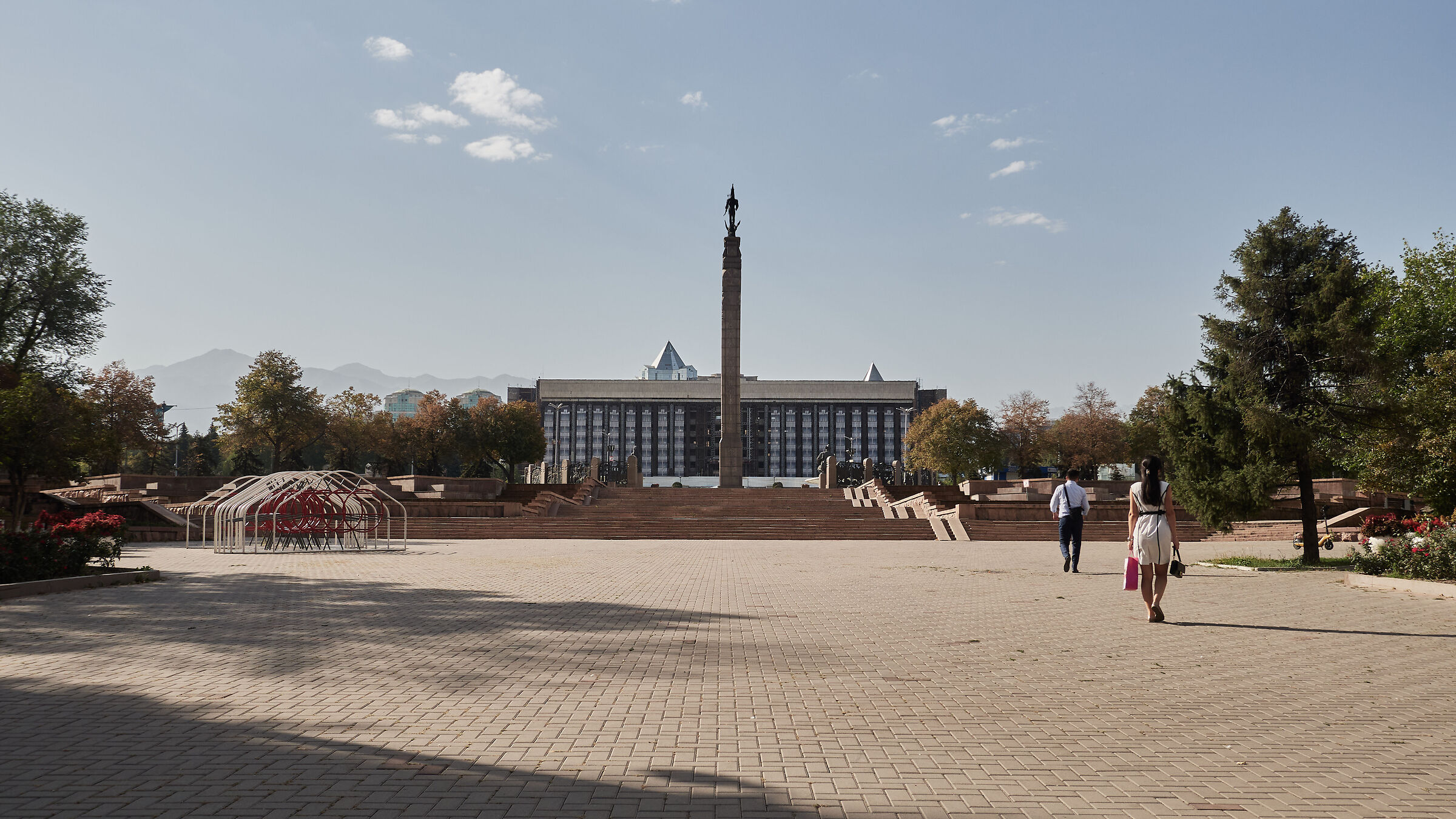 Il monumento dell'indipendenza di Almaty